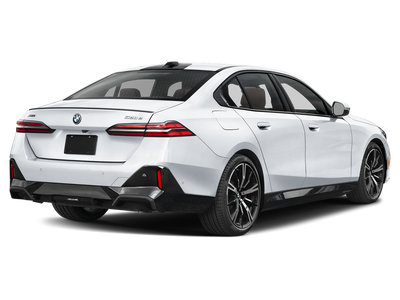 2026 BMW 5 Series 550e xDrive