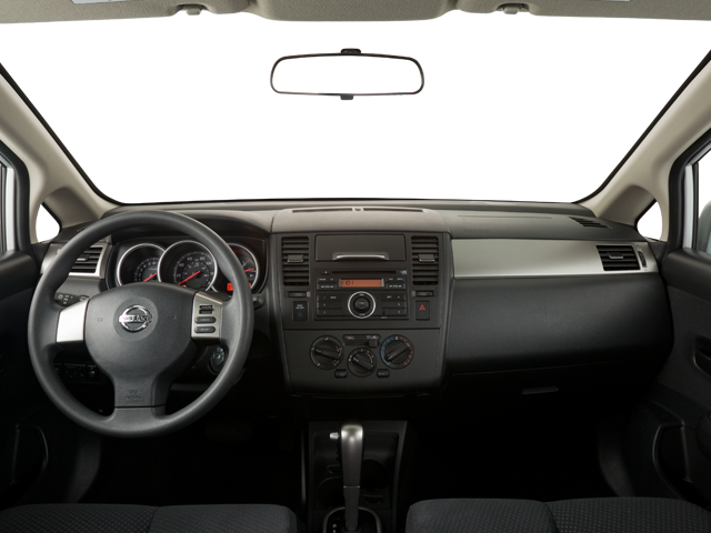 2011 Nissan Versa 1.8 SL