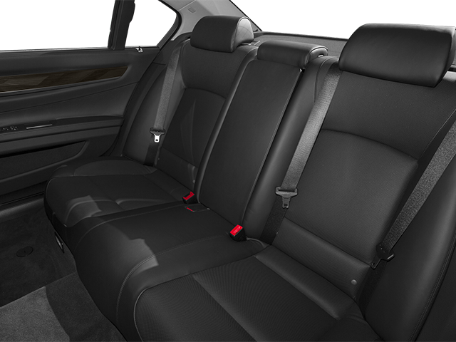 2013 BMW 7 Series 740i