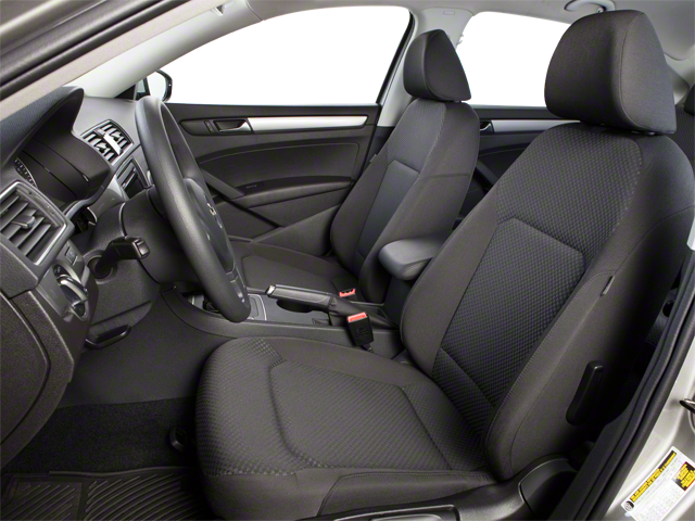 2013 Volkswagen Passat 2.5 SE