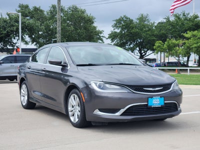 2015 Chrysler 200 Limited