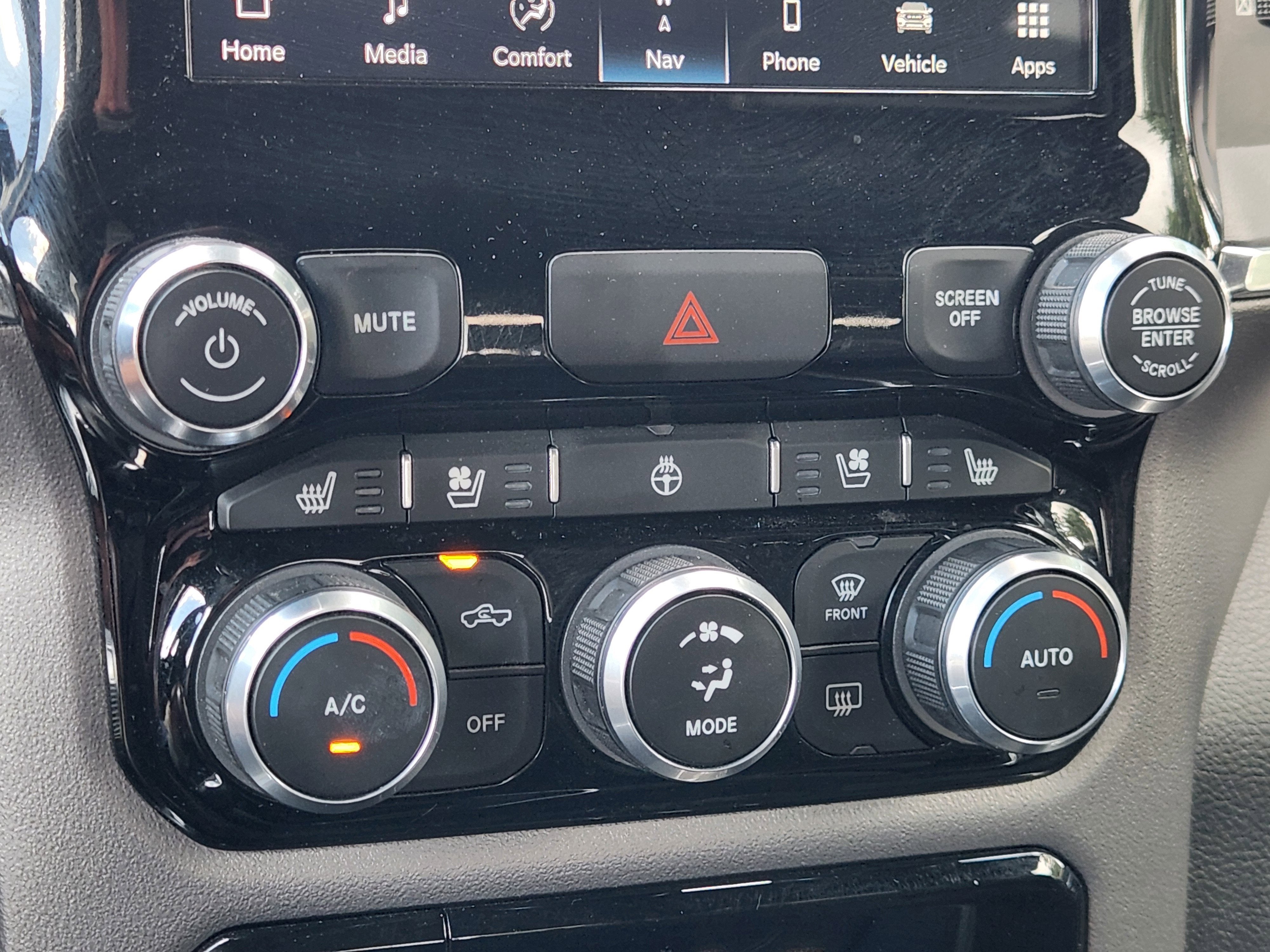 2024 RAM 1500 Laramie