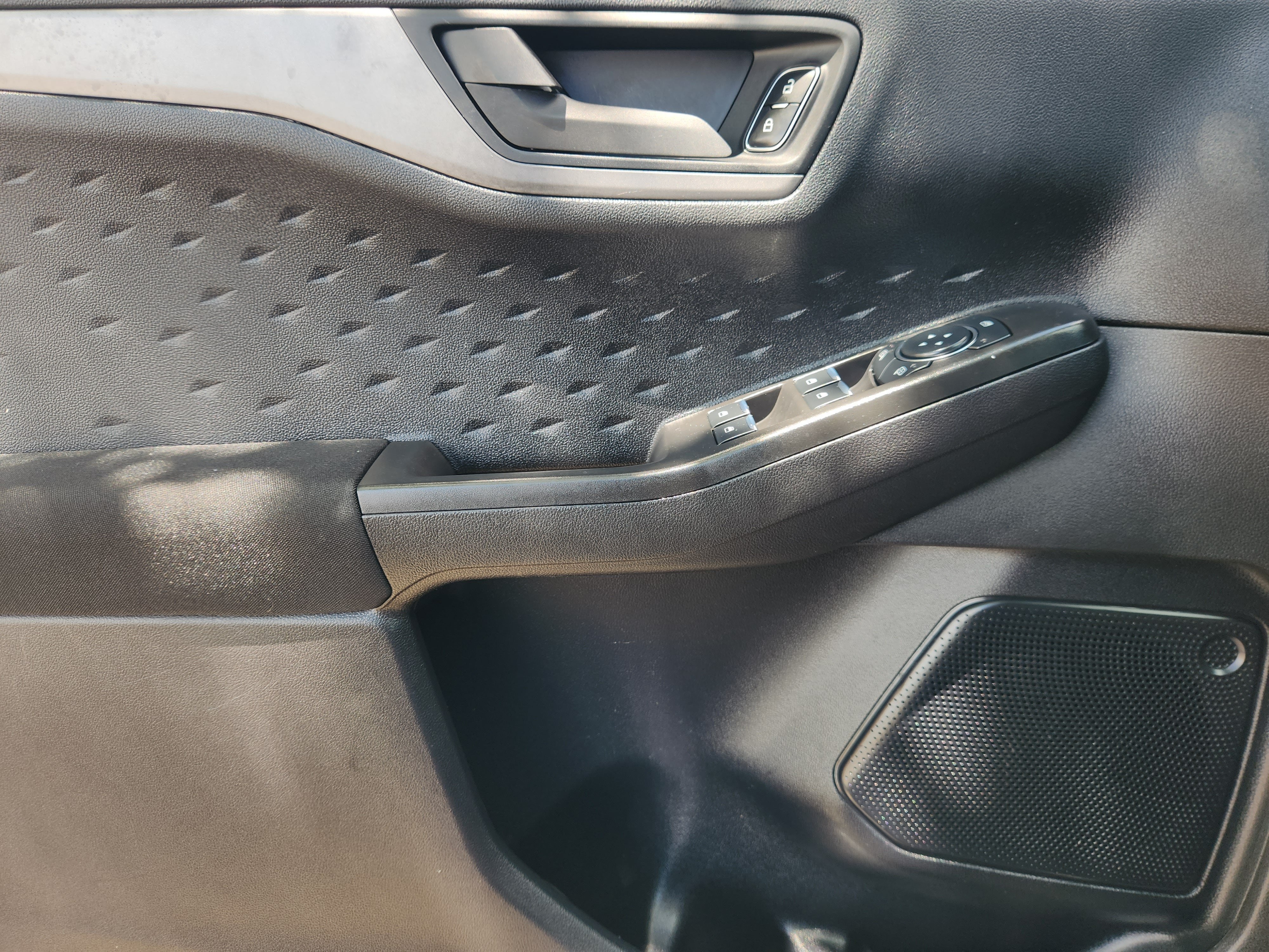 2020 Ford Escape S