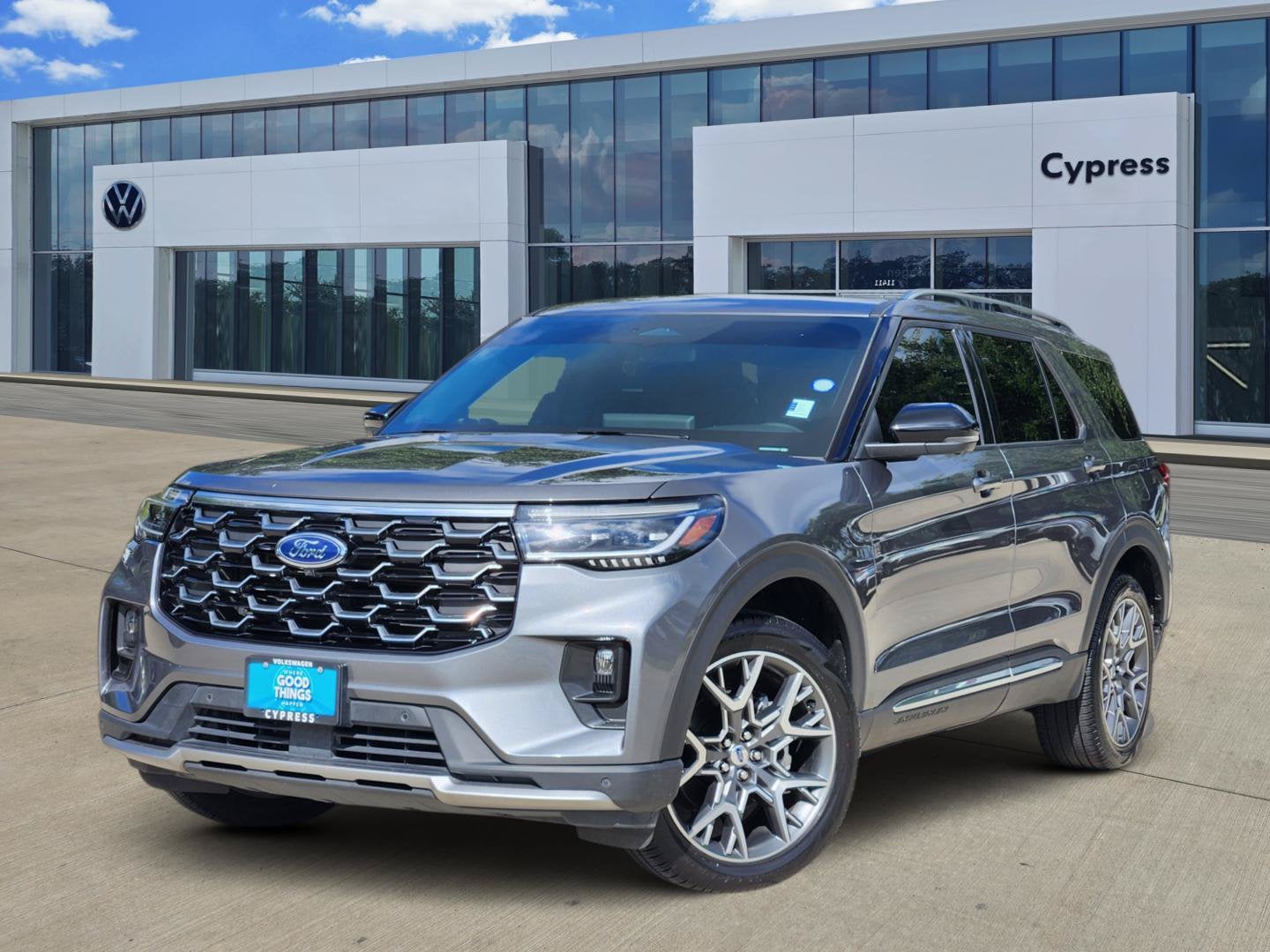 2025 Ford Explorer Platinum