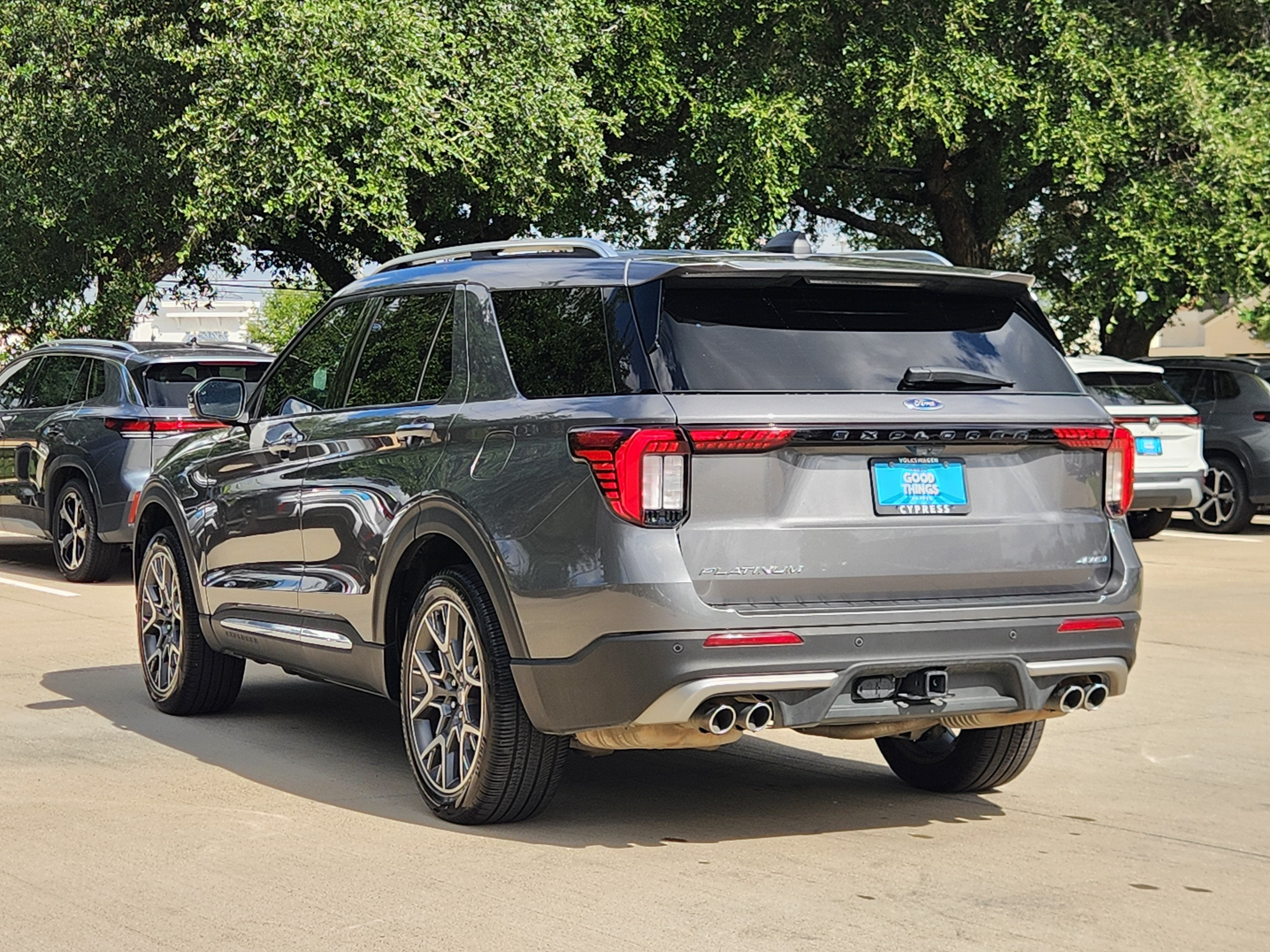 2025 Ford Explorer Platinum