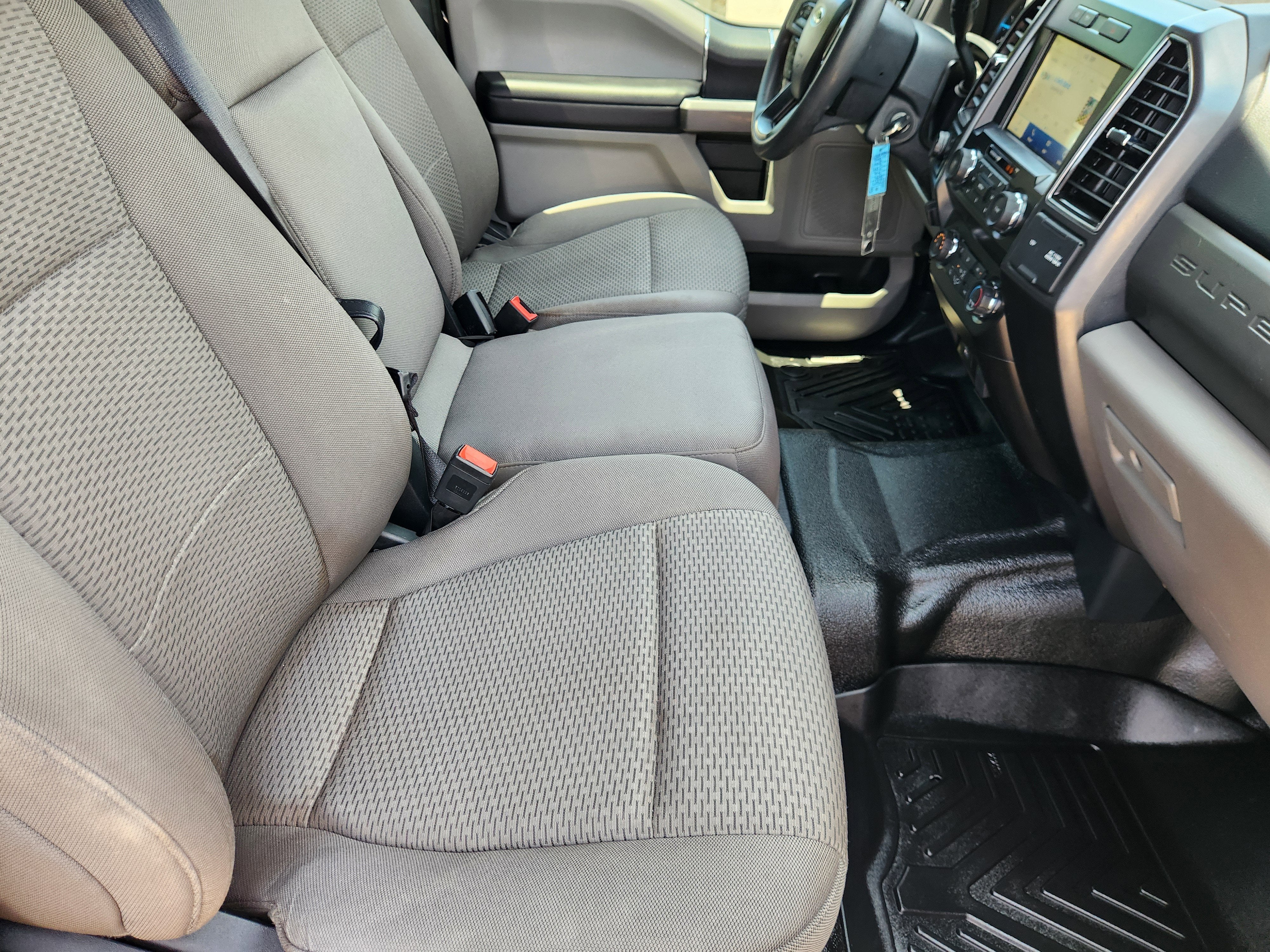 2022 Ford Super Duty F-250 SRW XLT