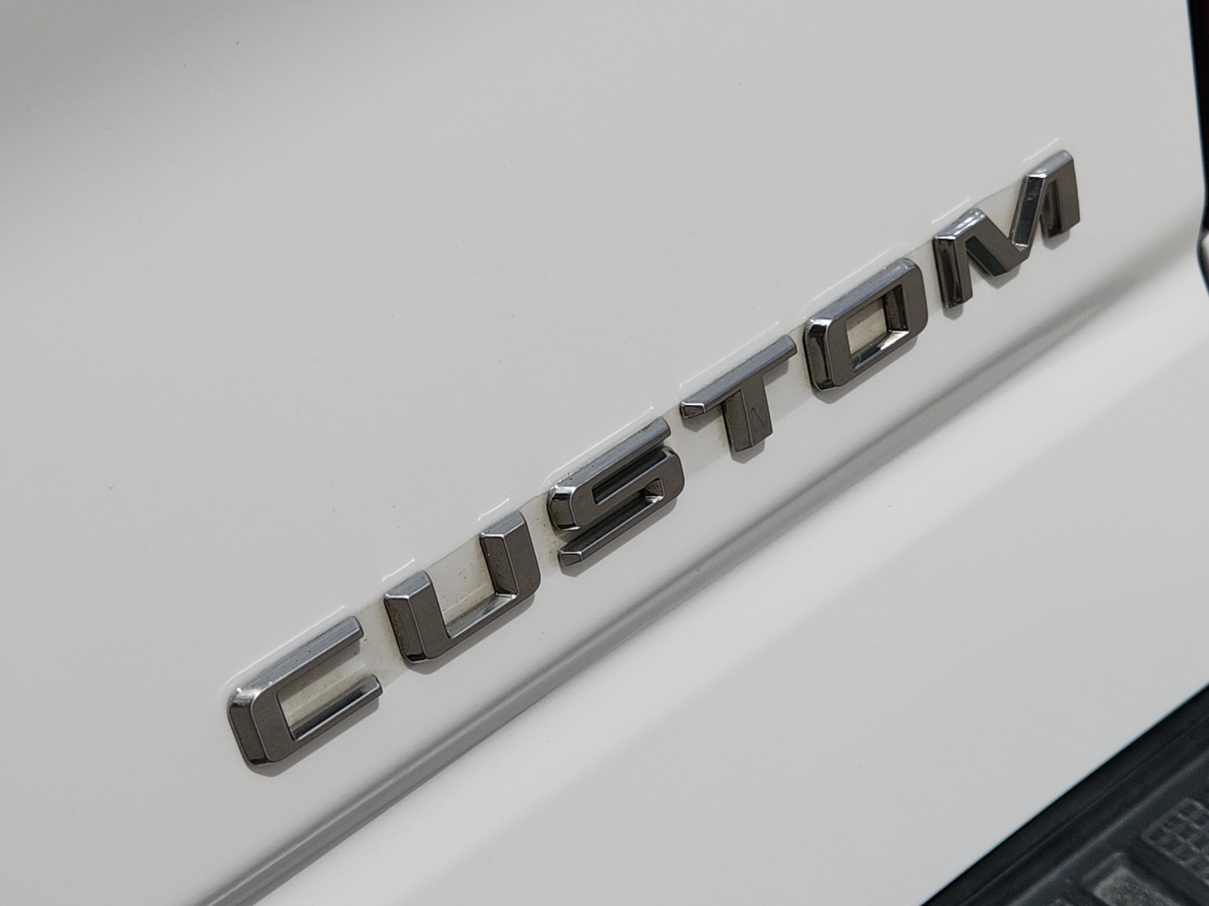 2019 Chevrolet Silverado 1500 Custom