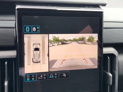 2025 GMC Acadia AWD AT4