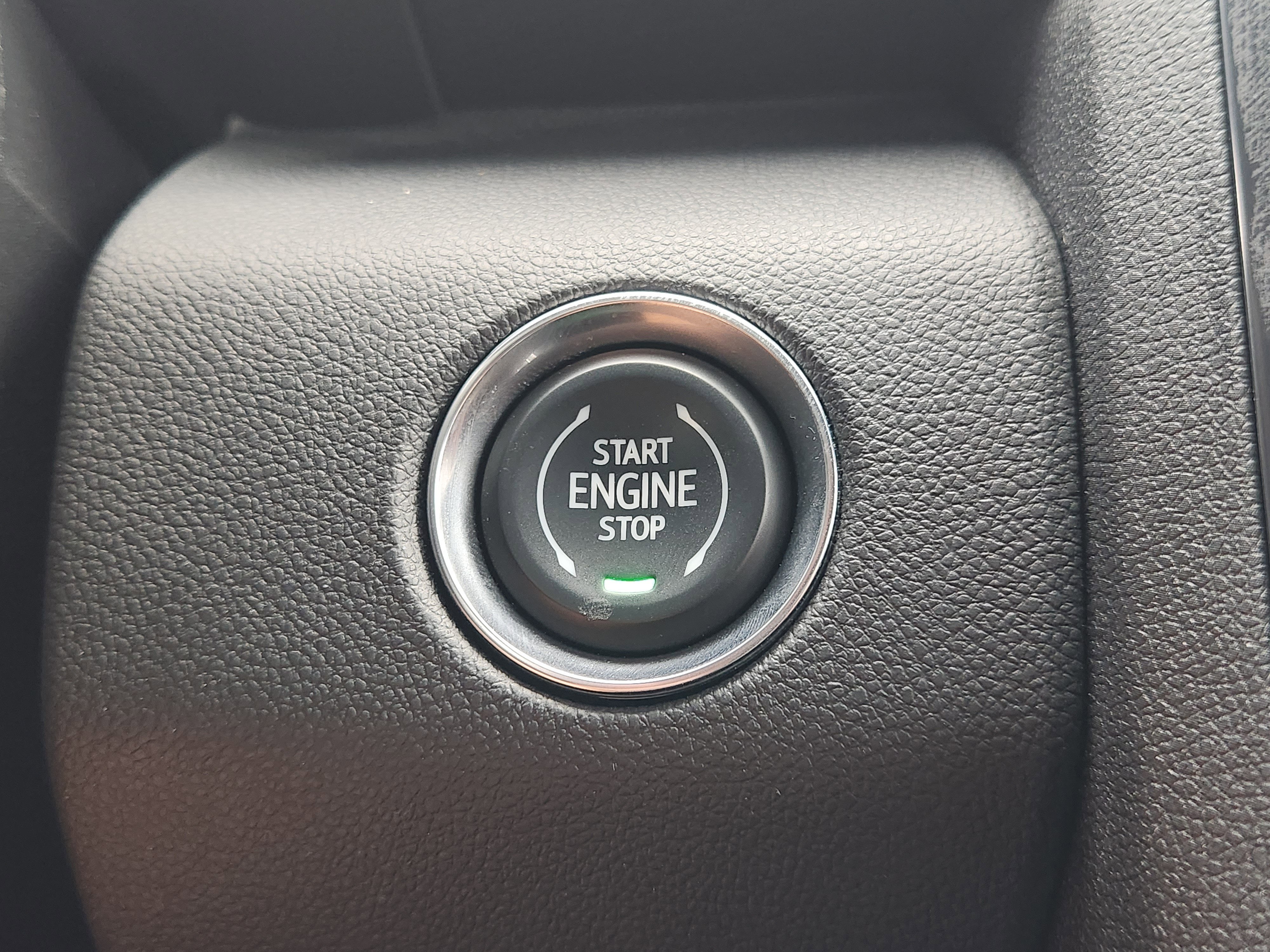 2025 GMC Acadia AWD AT4