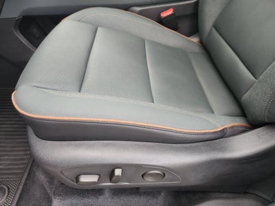 2025 GMC Acadia AWD AT4