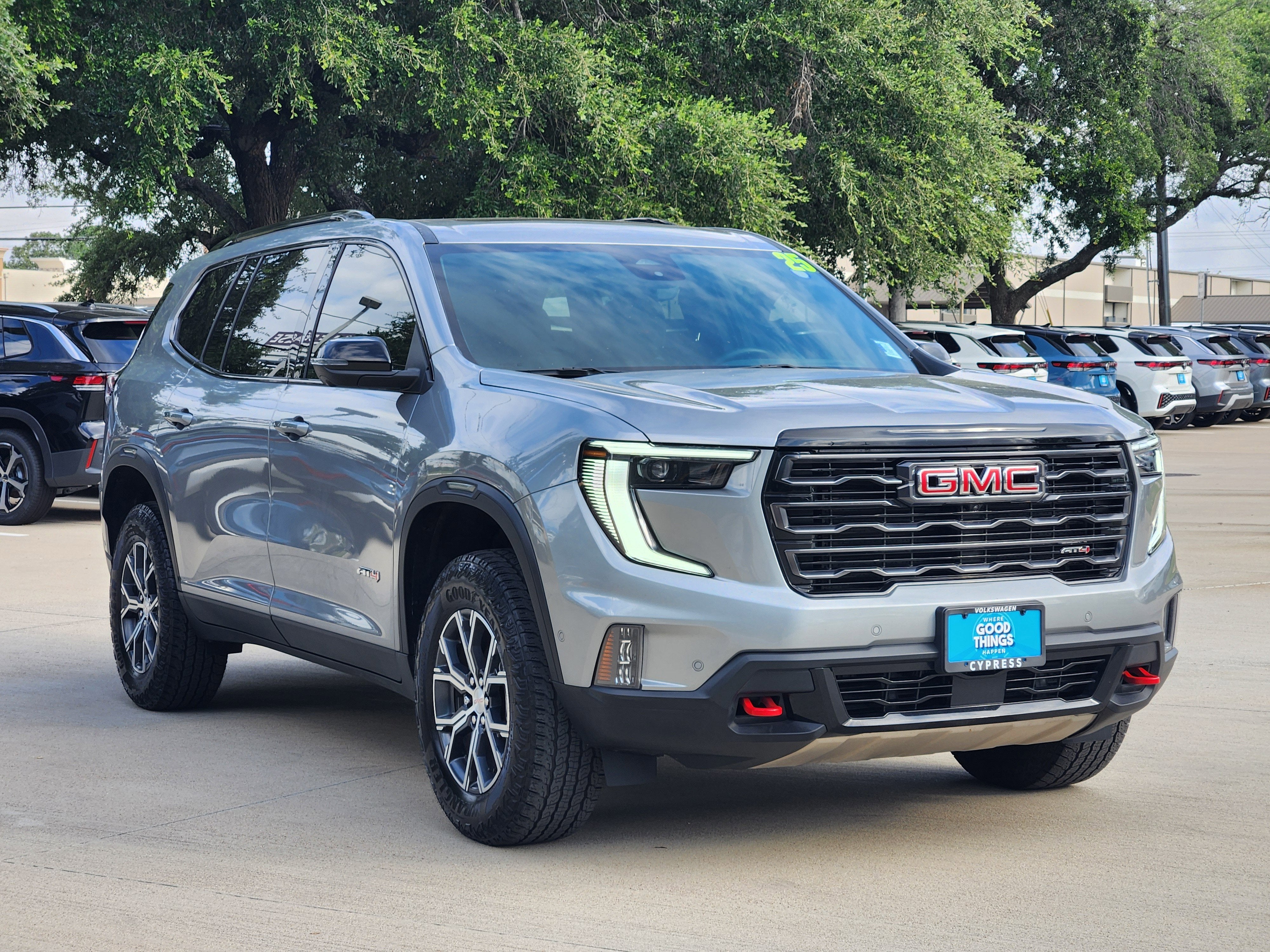 2025 GMC Acadia AWD AT4