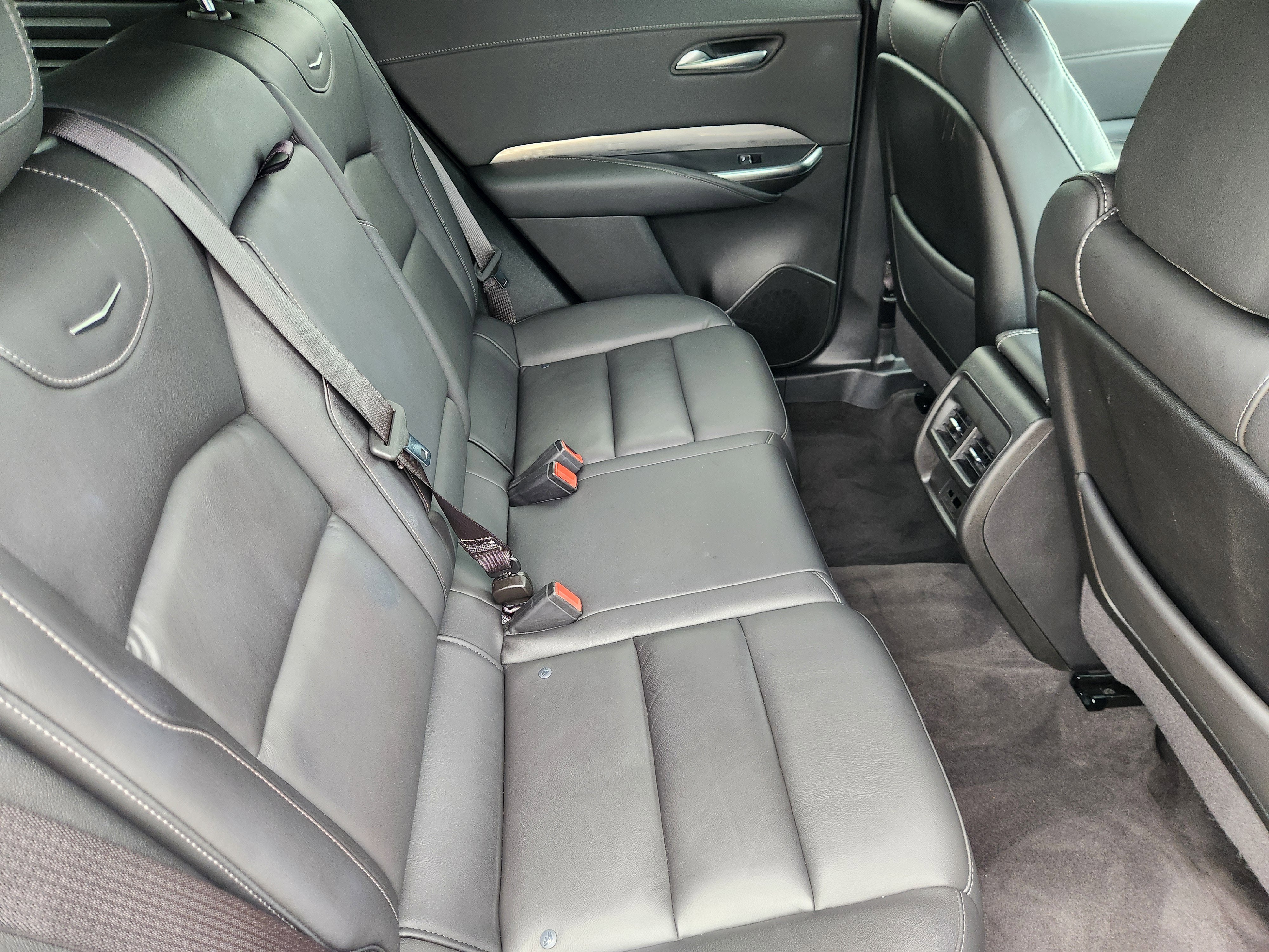 2025 Cadillac XT4 FWD Premium Luxury