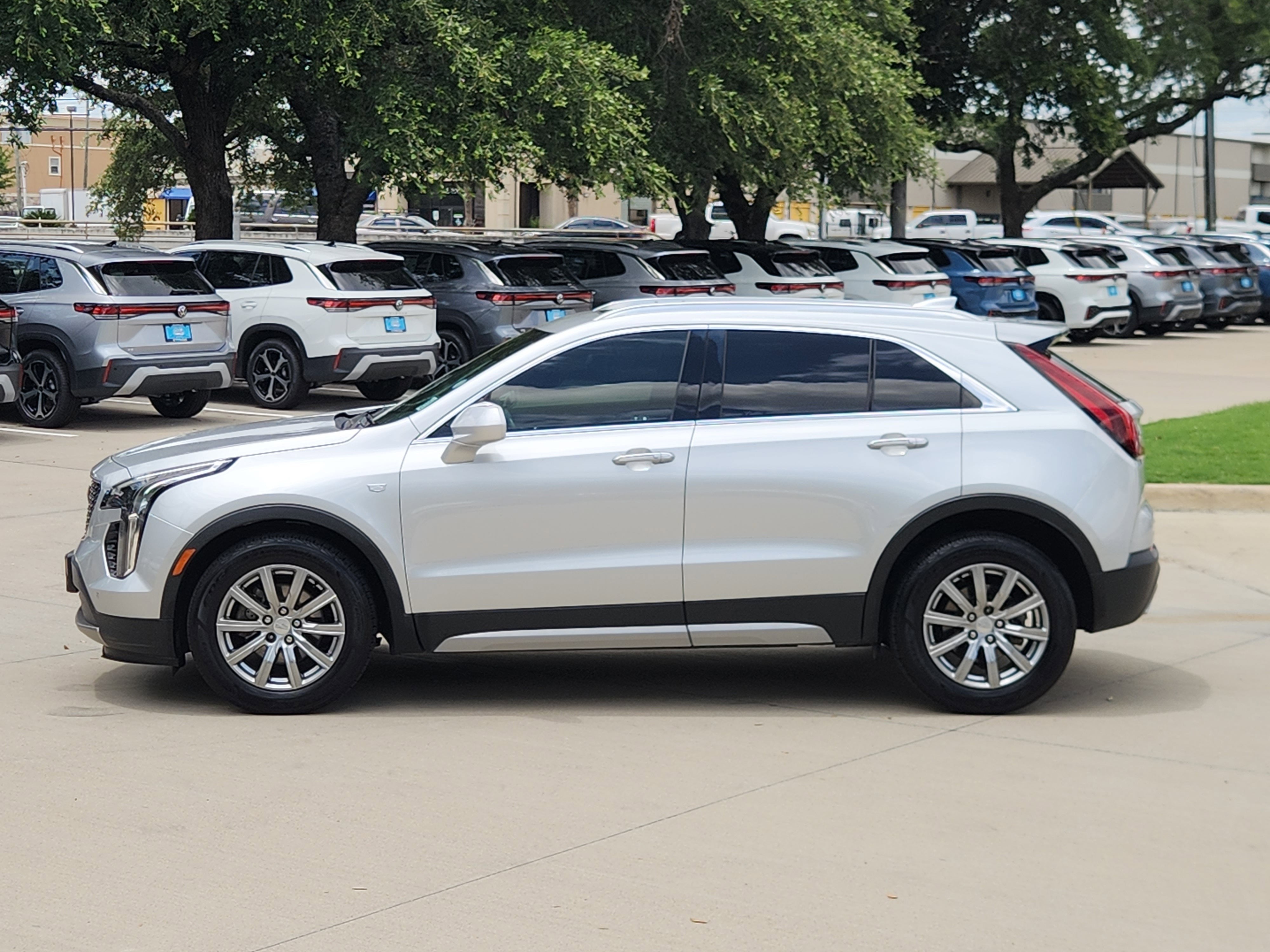 2019 Cadillac XT4 FWD Premium Luxury