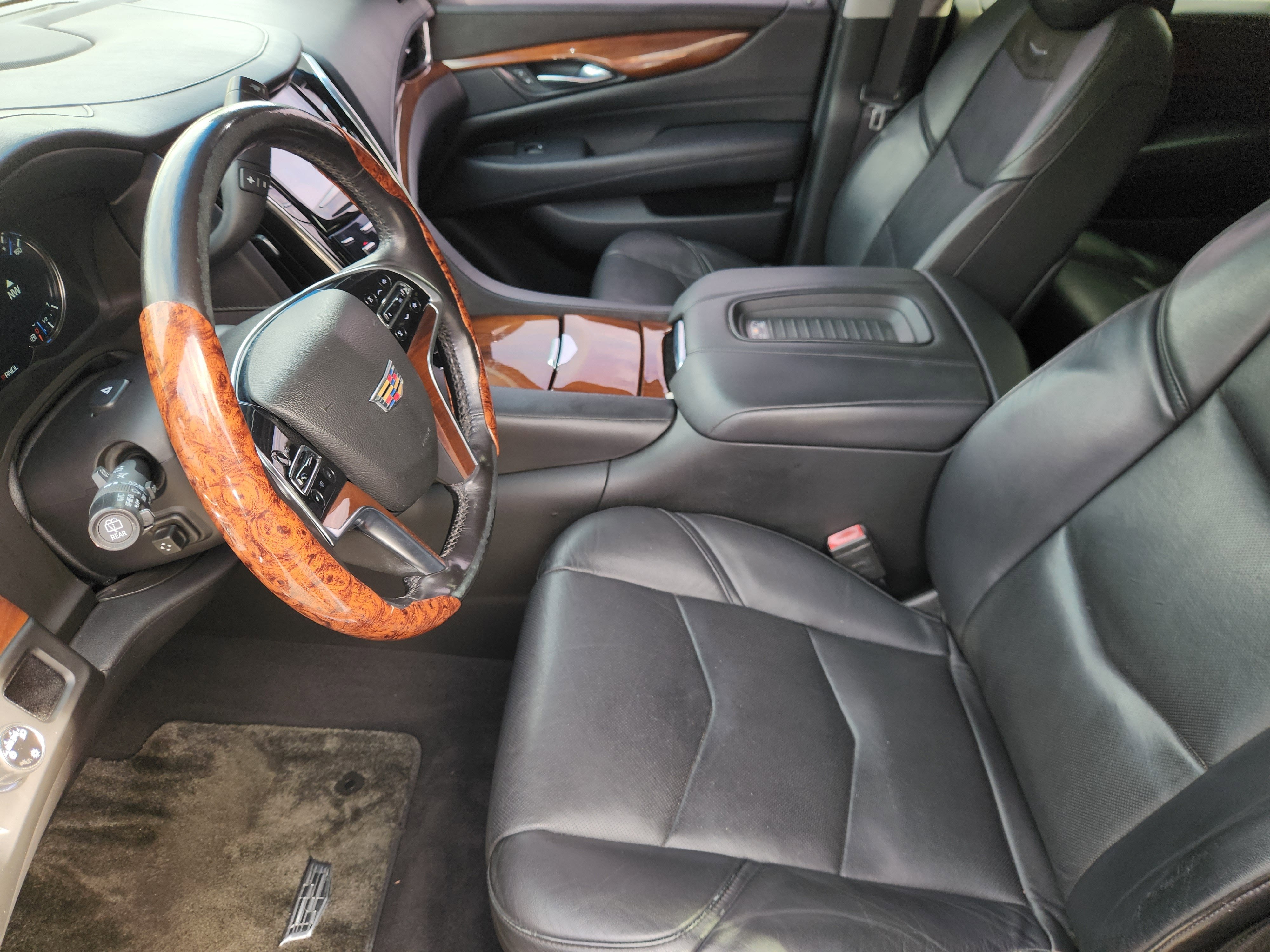 2019 Cadillac Escalade ESV Base