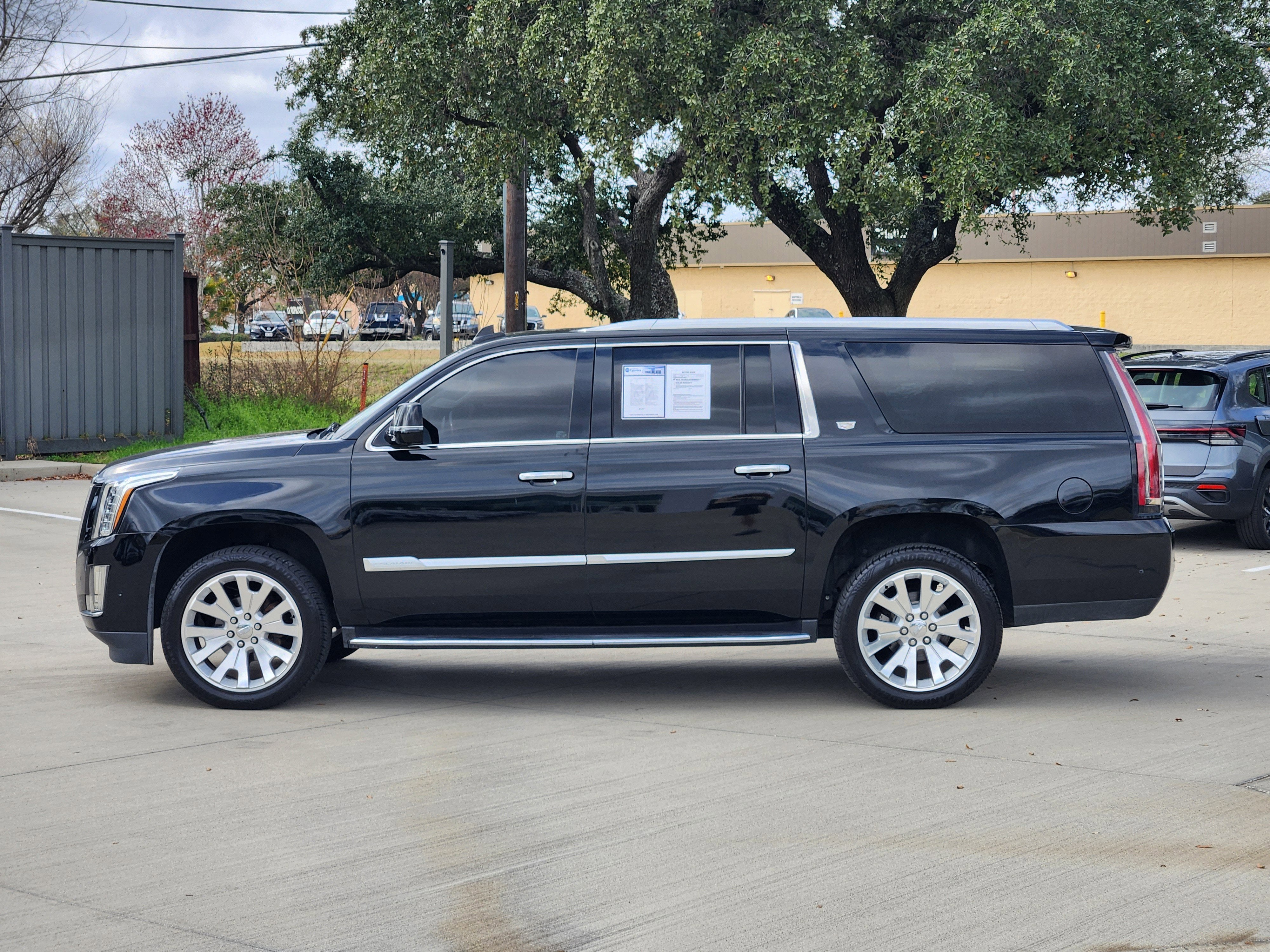 2019 Cadillac Escalade ESV Base
