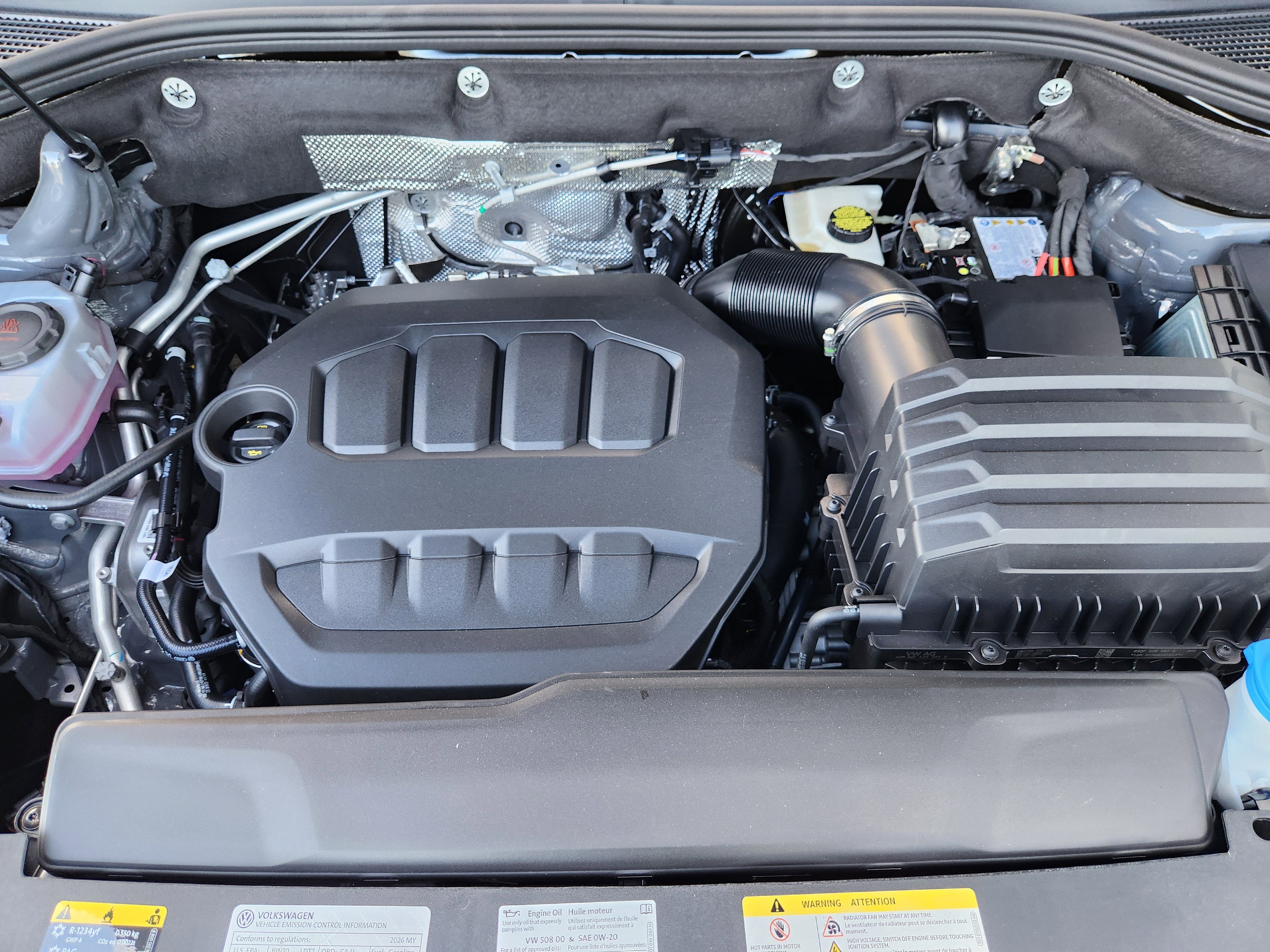 2026 Volkswagen Atlas Cross Sport 2.0T SEL R-Line Black