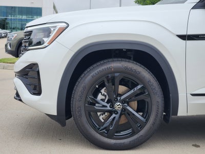 2026 Volkswagen Atlas Cross Sport 2.0T SEL R-Line Black