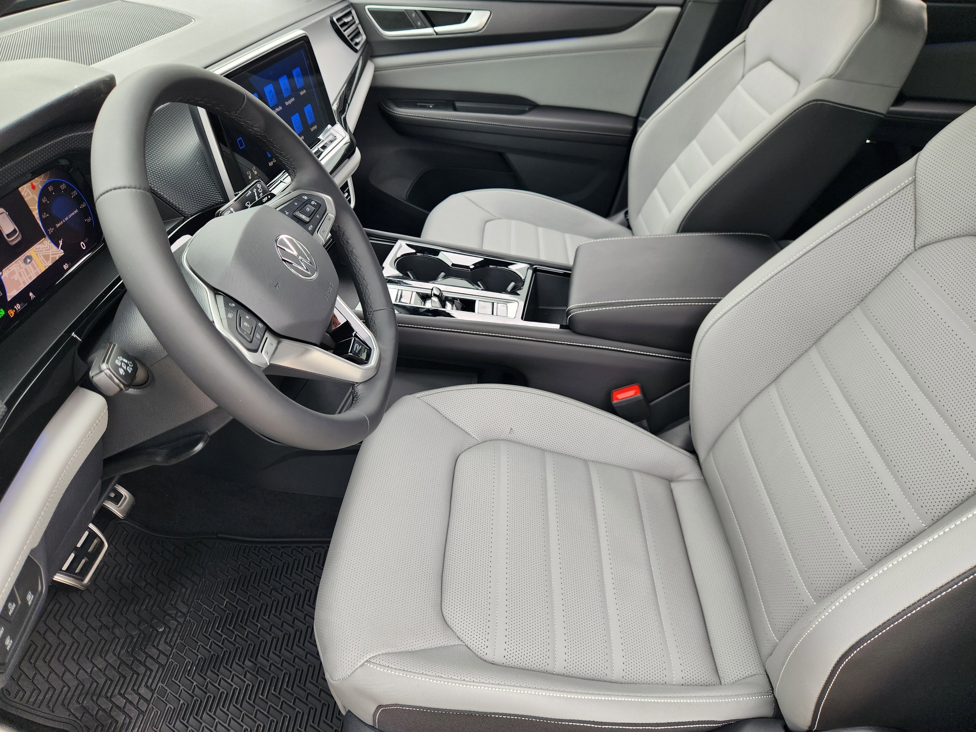 2026 Volkswagen Atlas Cross Sport 2.0T SEL R-Line Black