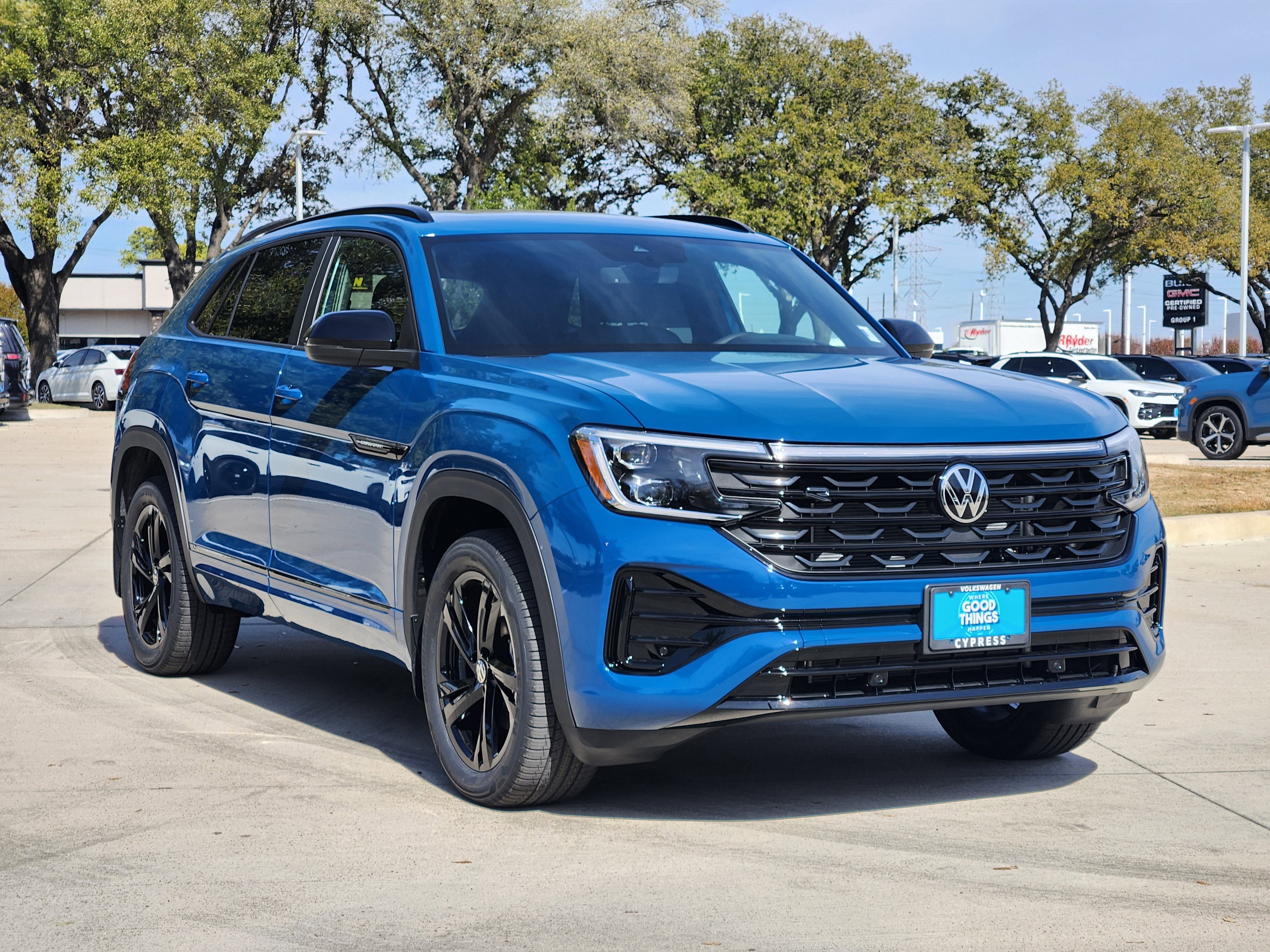 2026 Volkswagen Atlas Cross Sport 2.0T SEL R-Line Black