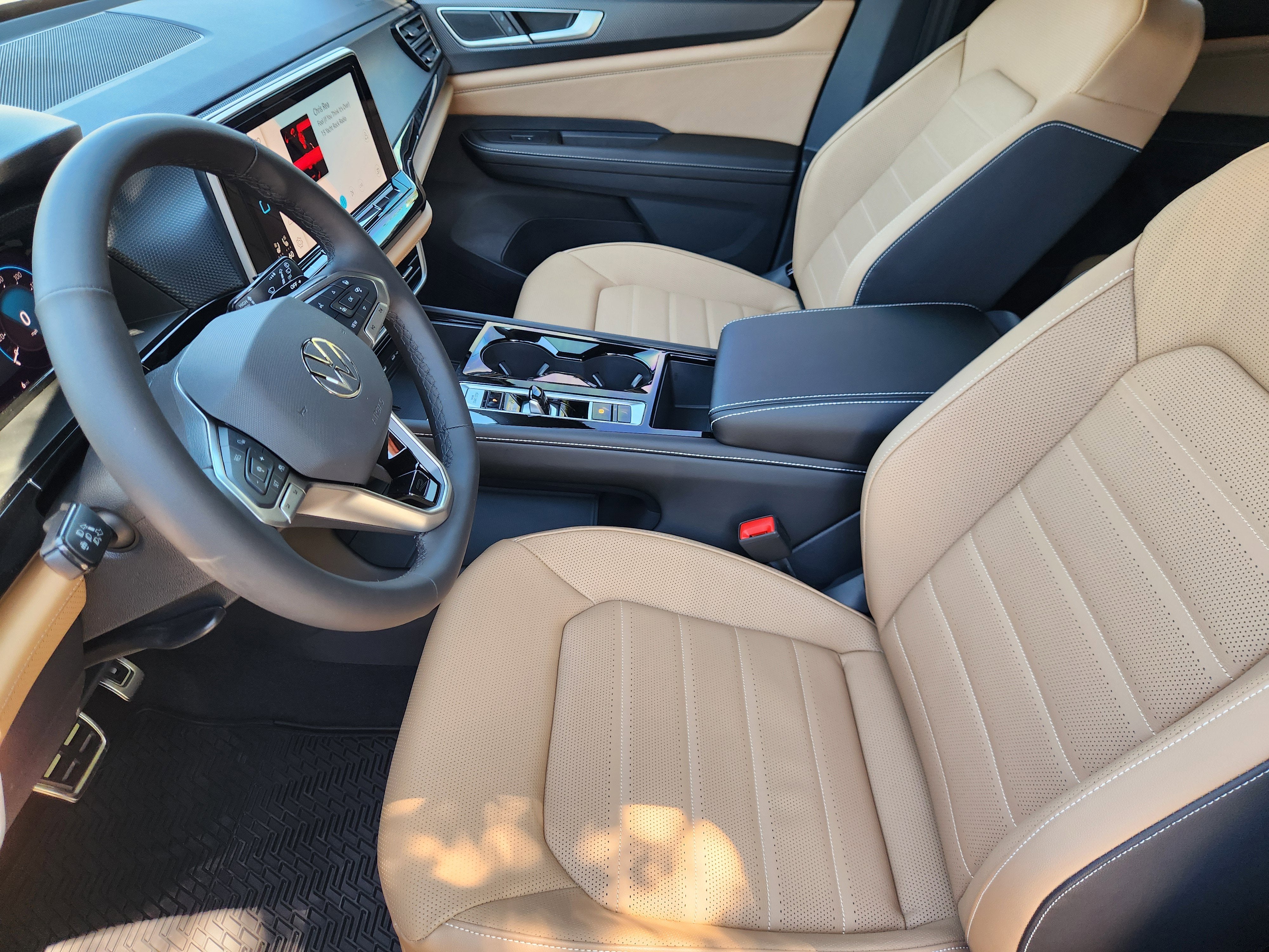 2026 Volkswagen Atlas Cross Sport 2.0T SEL R-Line Black