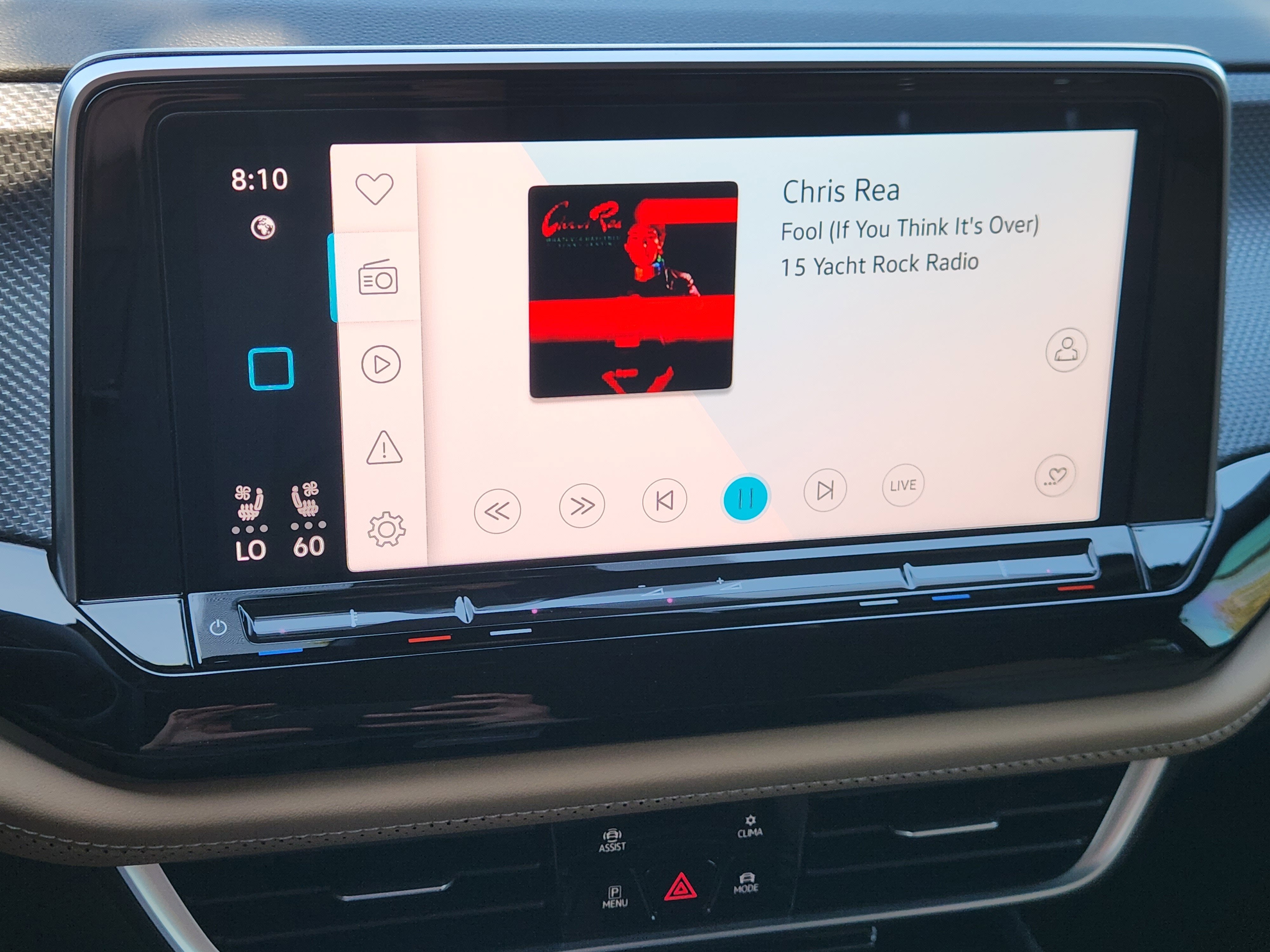 2026 Volkswagen Atlas Cross Sport 2.0T SEL R-Line Black