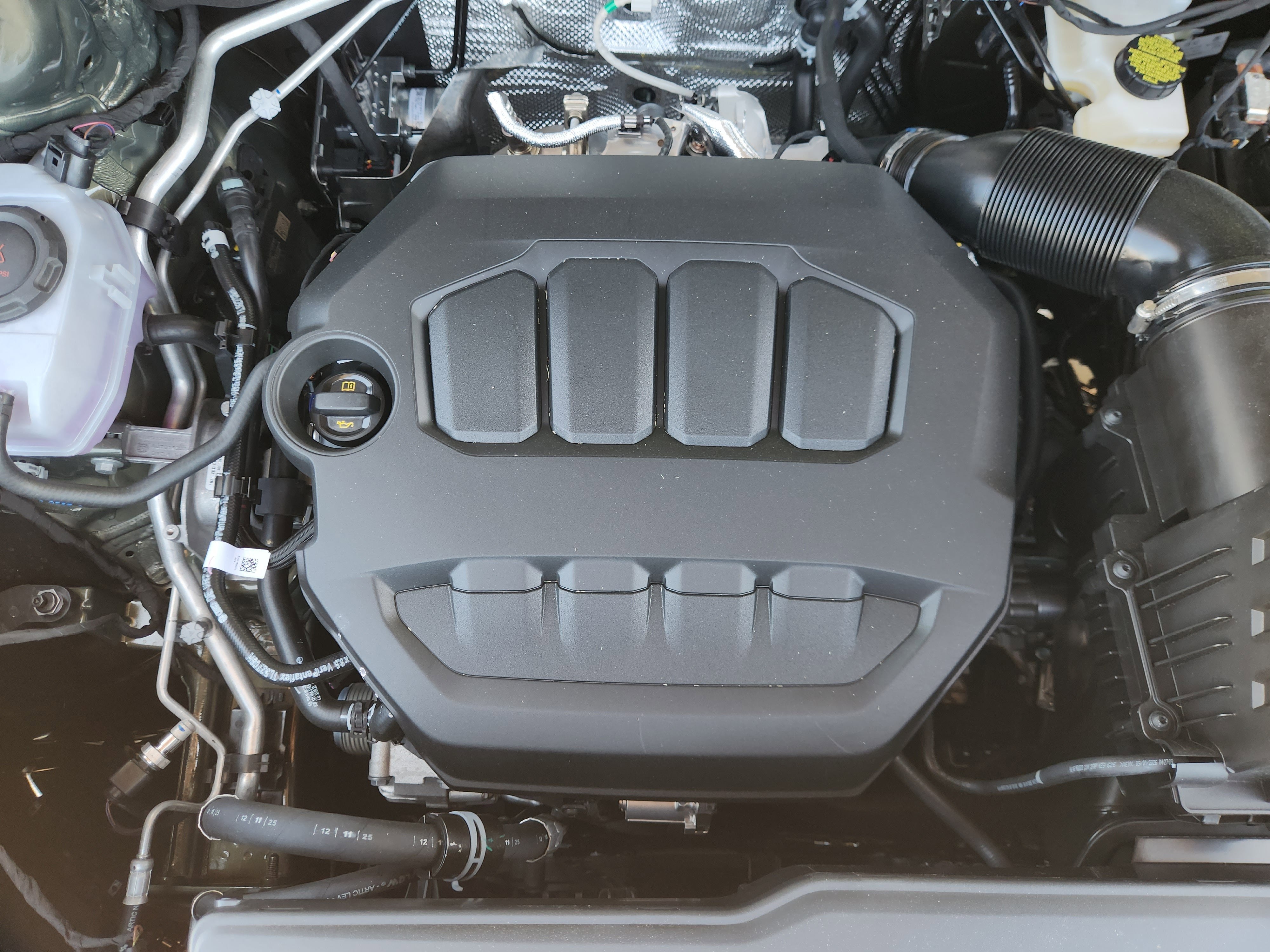 2026 Volkswagen Atlas Cross Sport 2.0T SEL R-Line Black