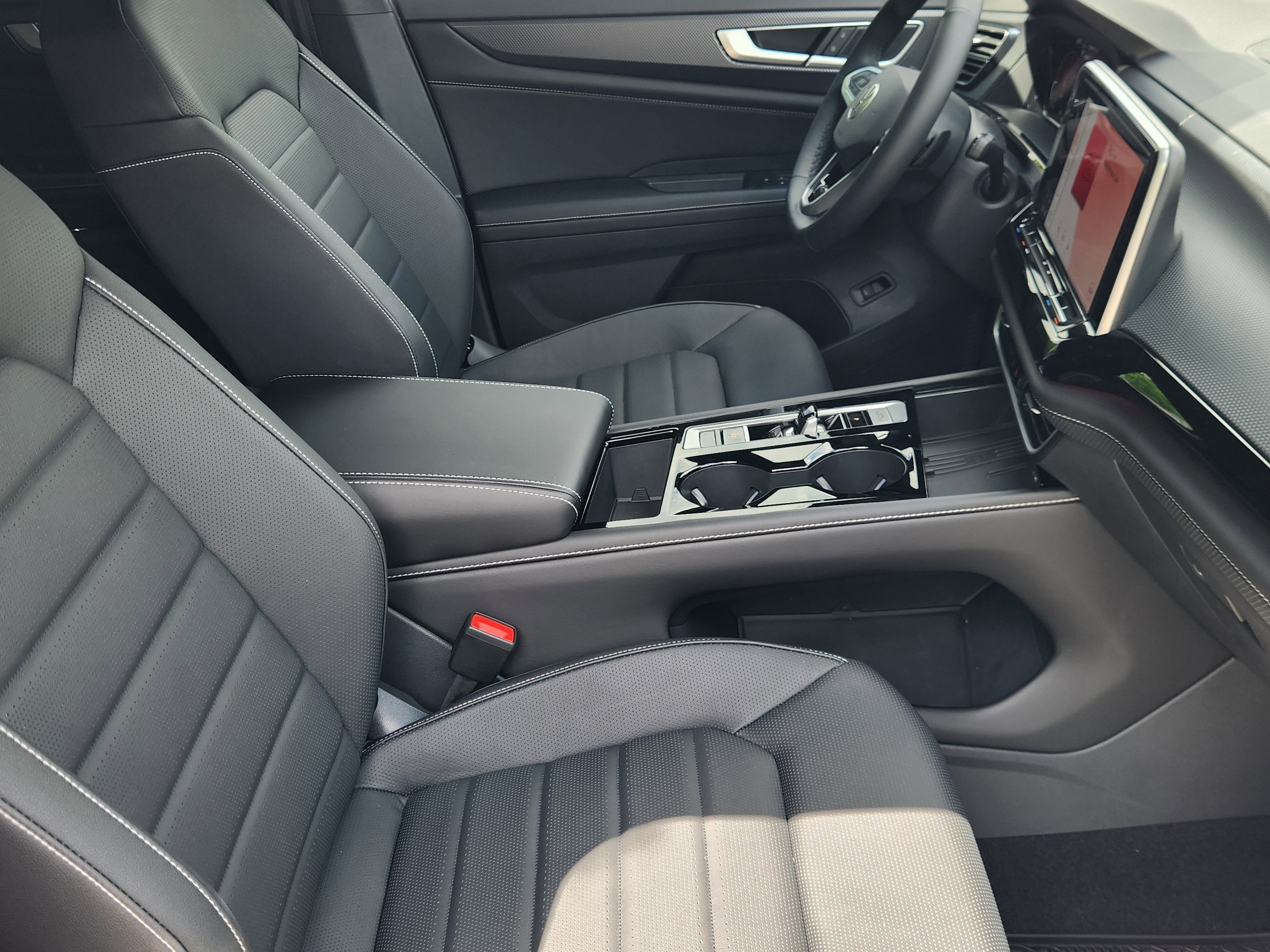 2026 Volkswagen Atlas Cross Sport 2.0T SEL R-Line Black