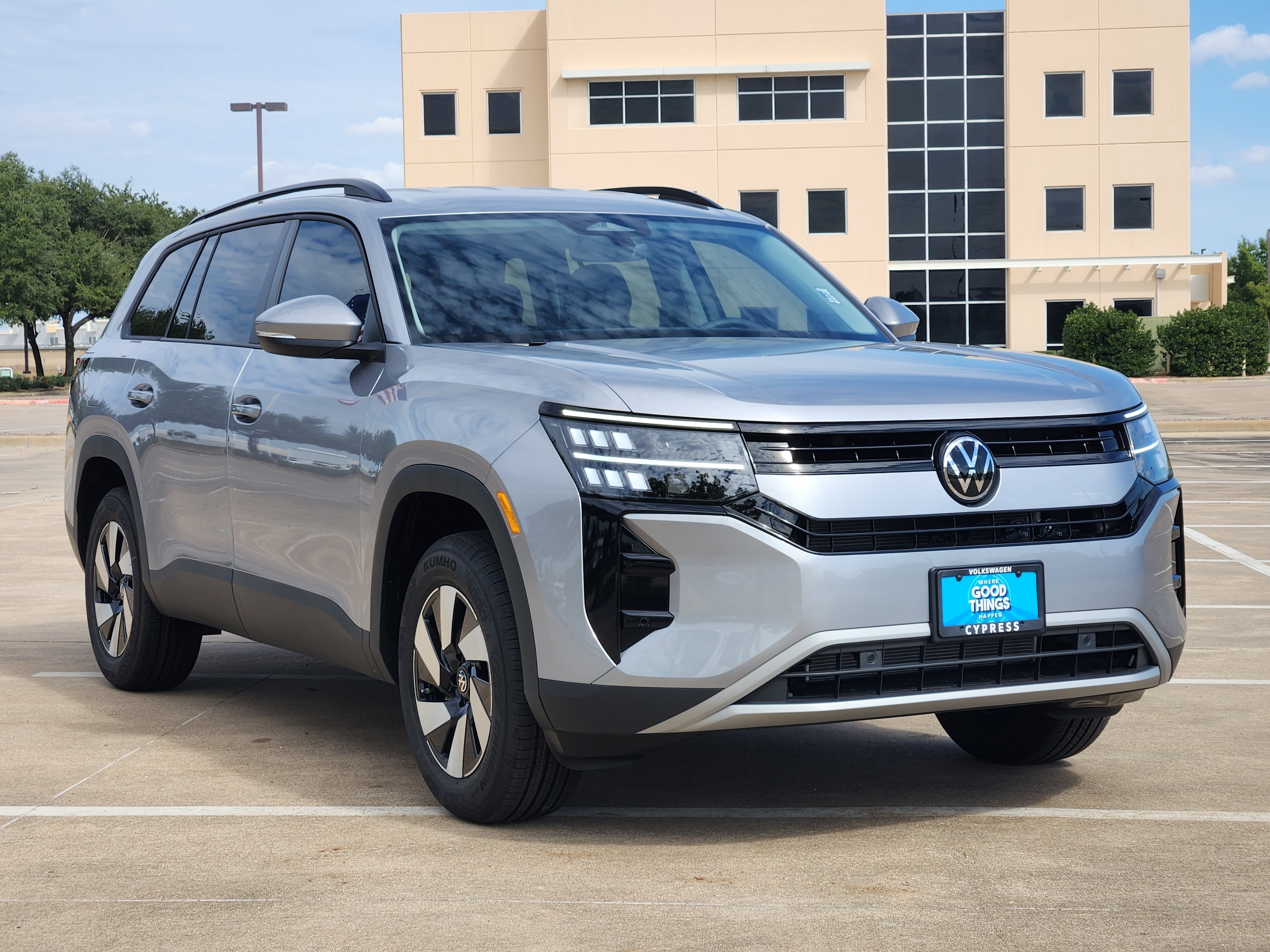 2027 Volkswagen Atlas SE
