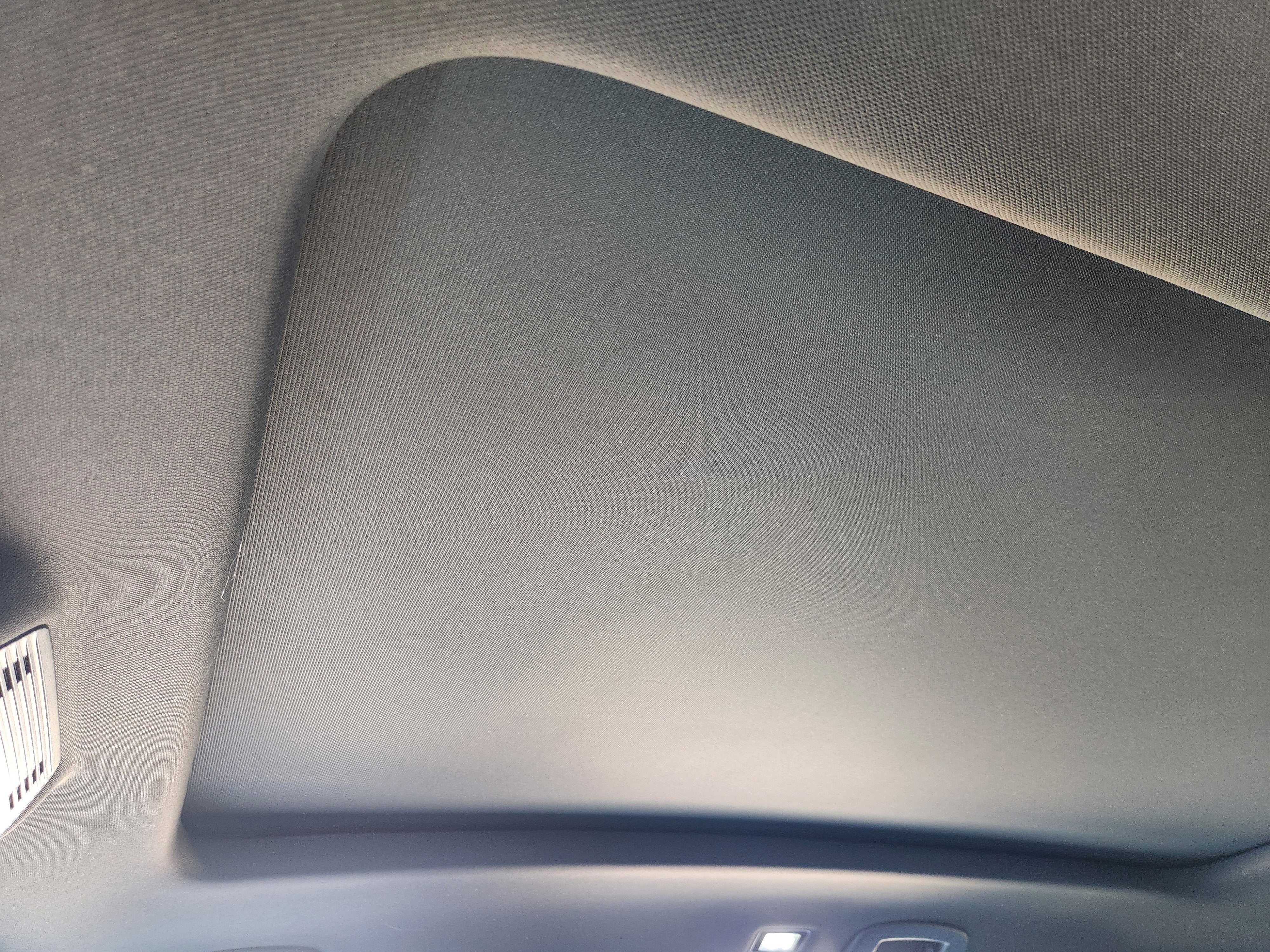 2026 Volkswagen Atlas Cross Sport 2.0T SEL