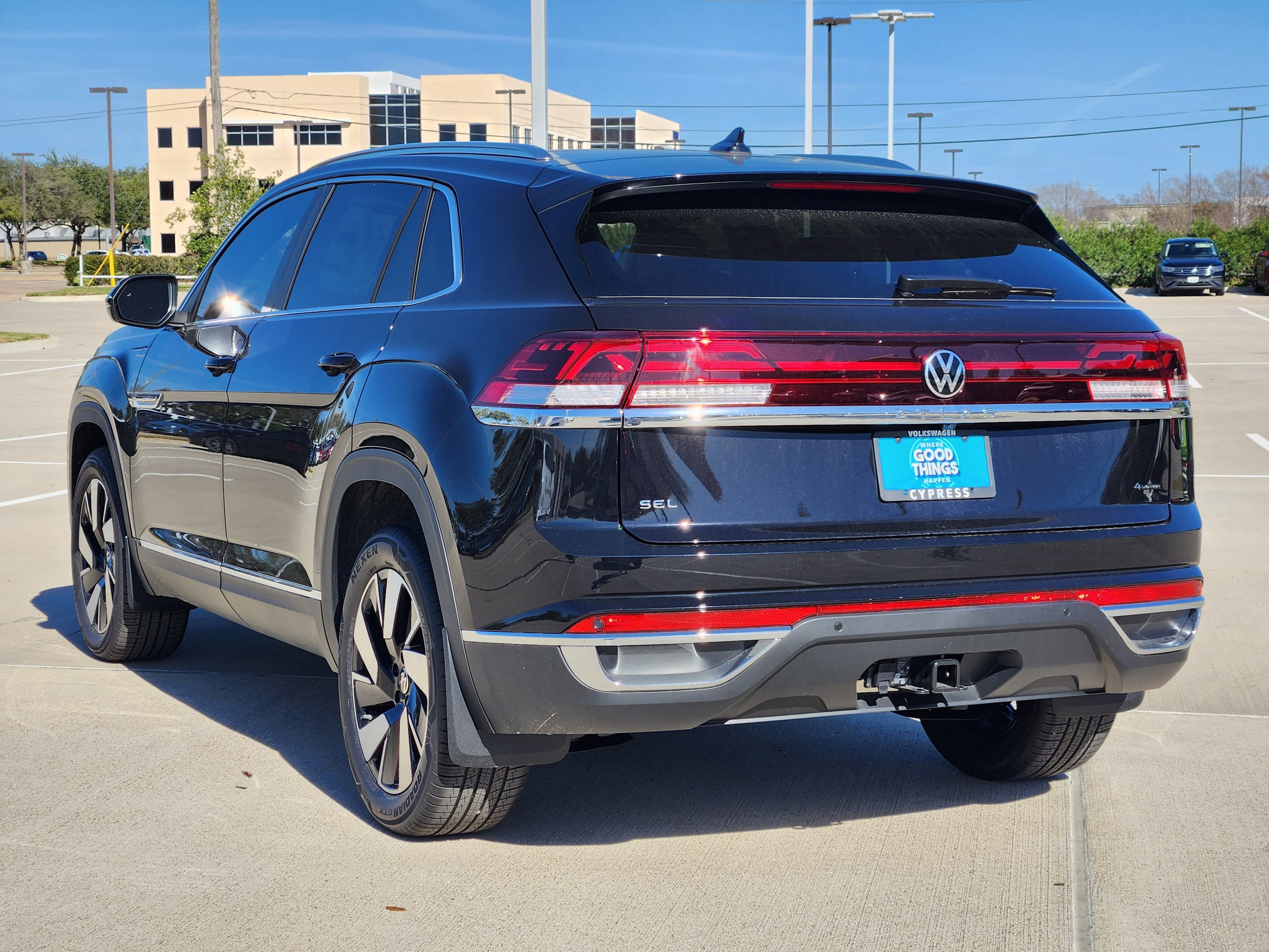 2026 Volkswagen Atlas Cross Sport 2.0T SEL