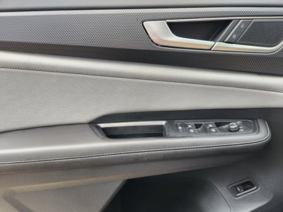 2026 Volkswagen Atlas Cross Sport 2.0T SEL