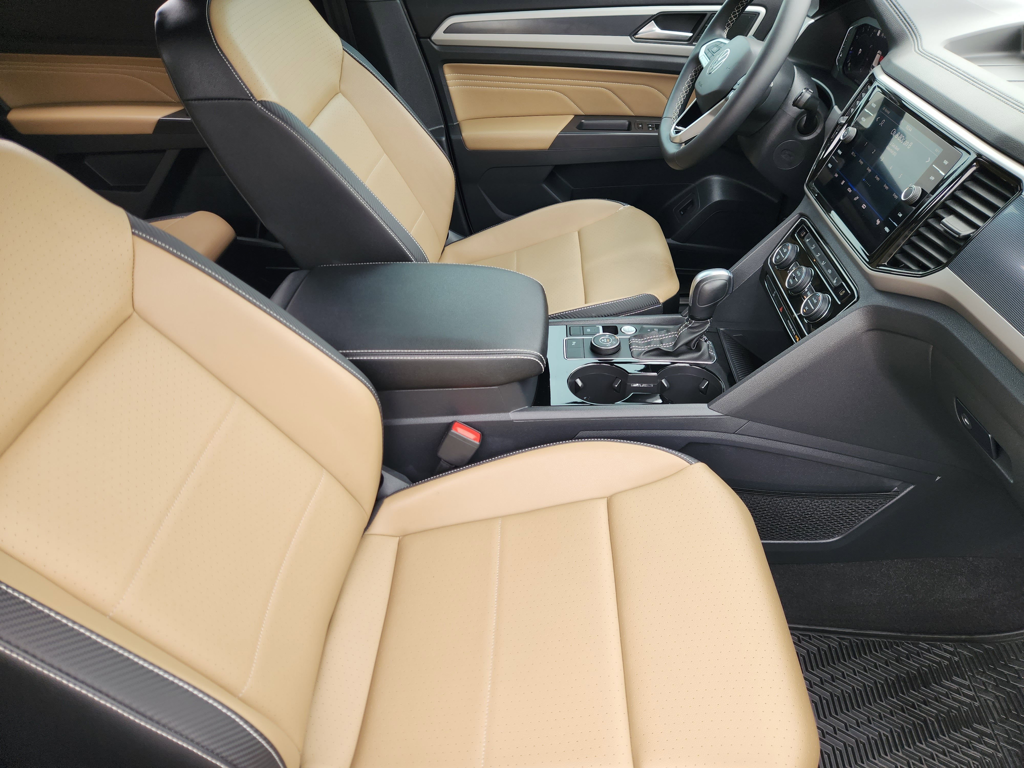 2023 Volkswagen Atlas Cross Sport 2.0T SEL