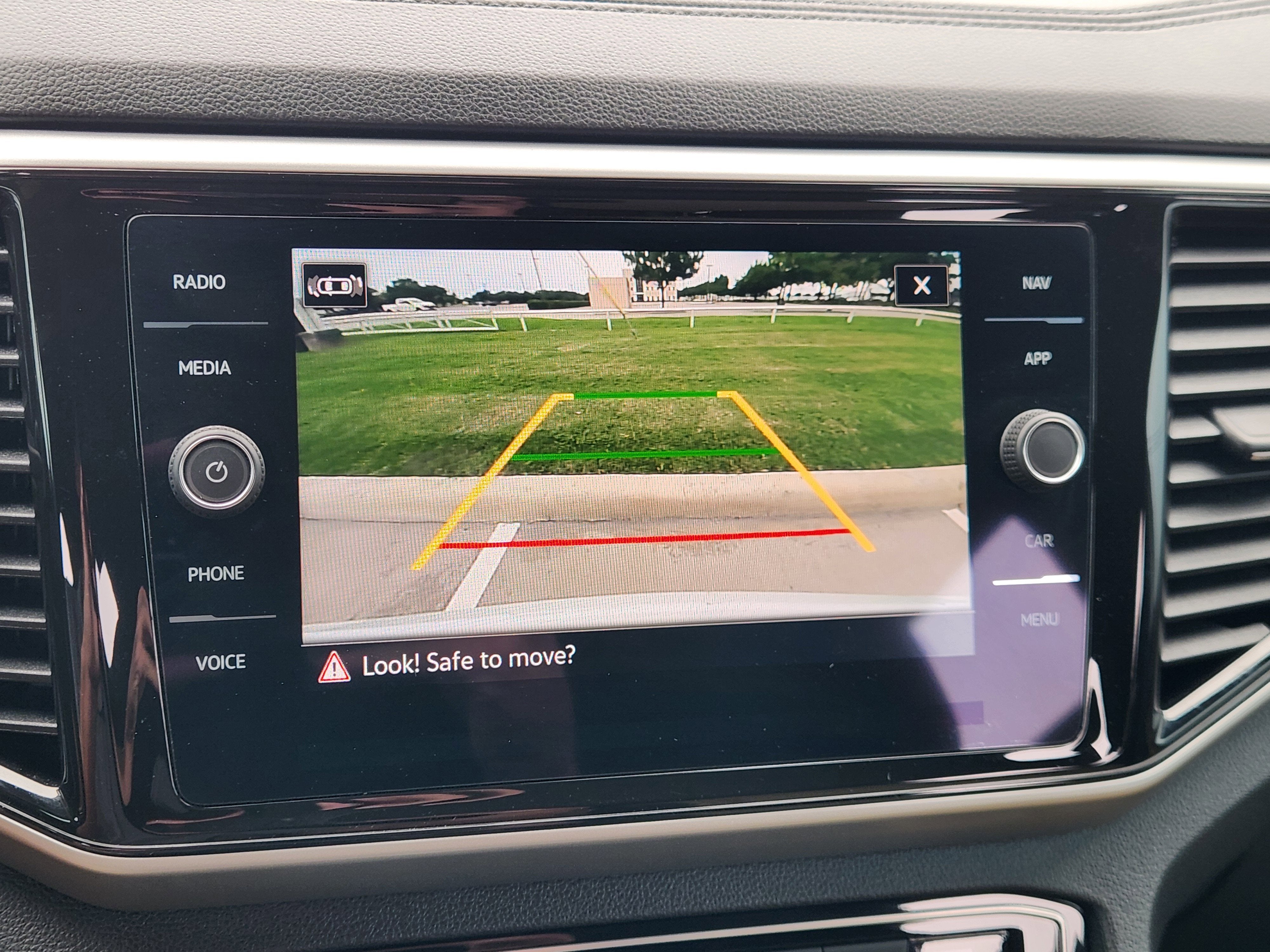 2023 Volkswagen Atlas Cross Sport 2.0T SEL