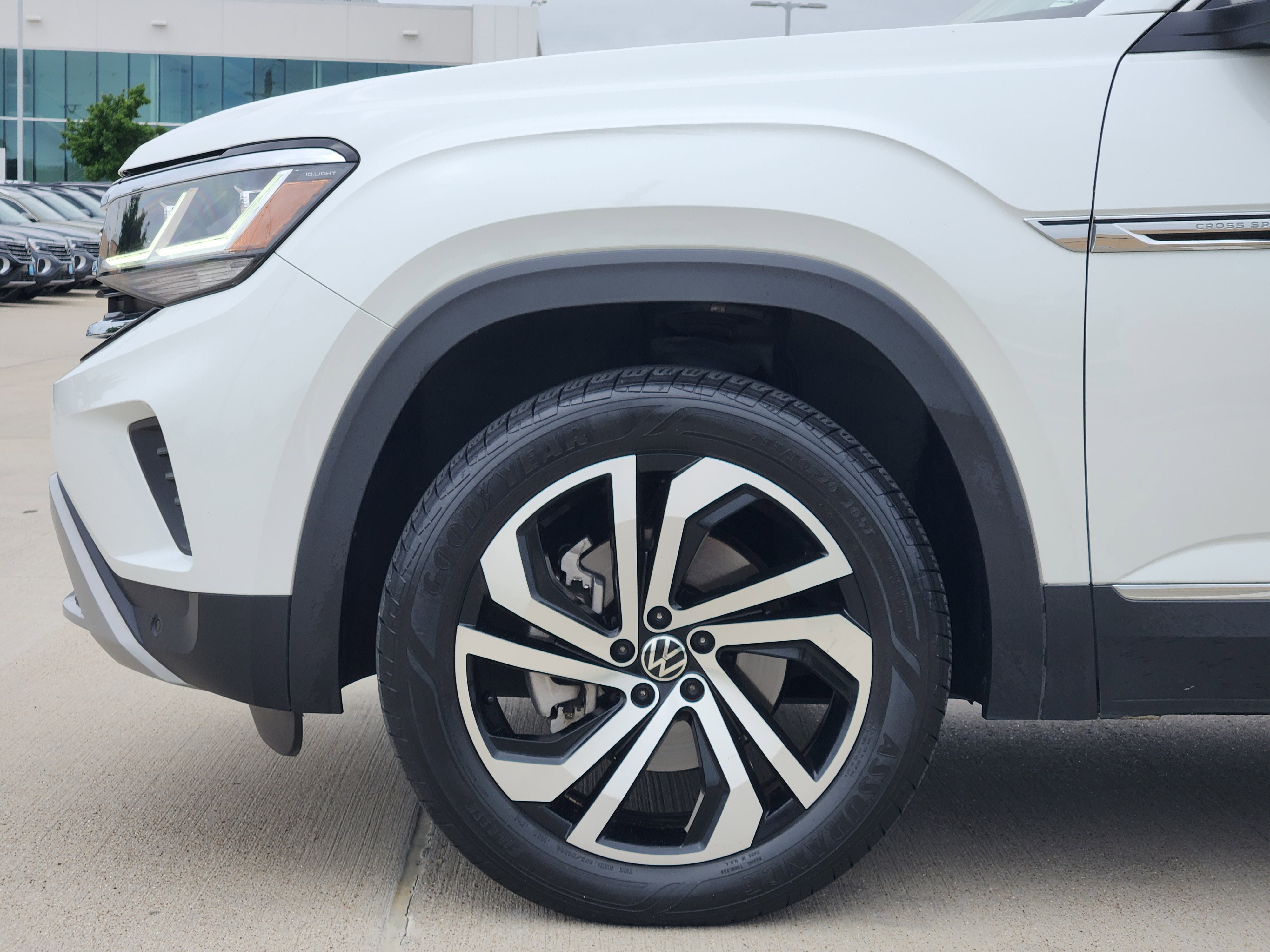 2023 Volkswagen Atlas Cross Sport 2.0T SEL