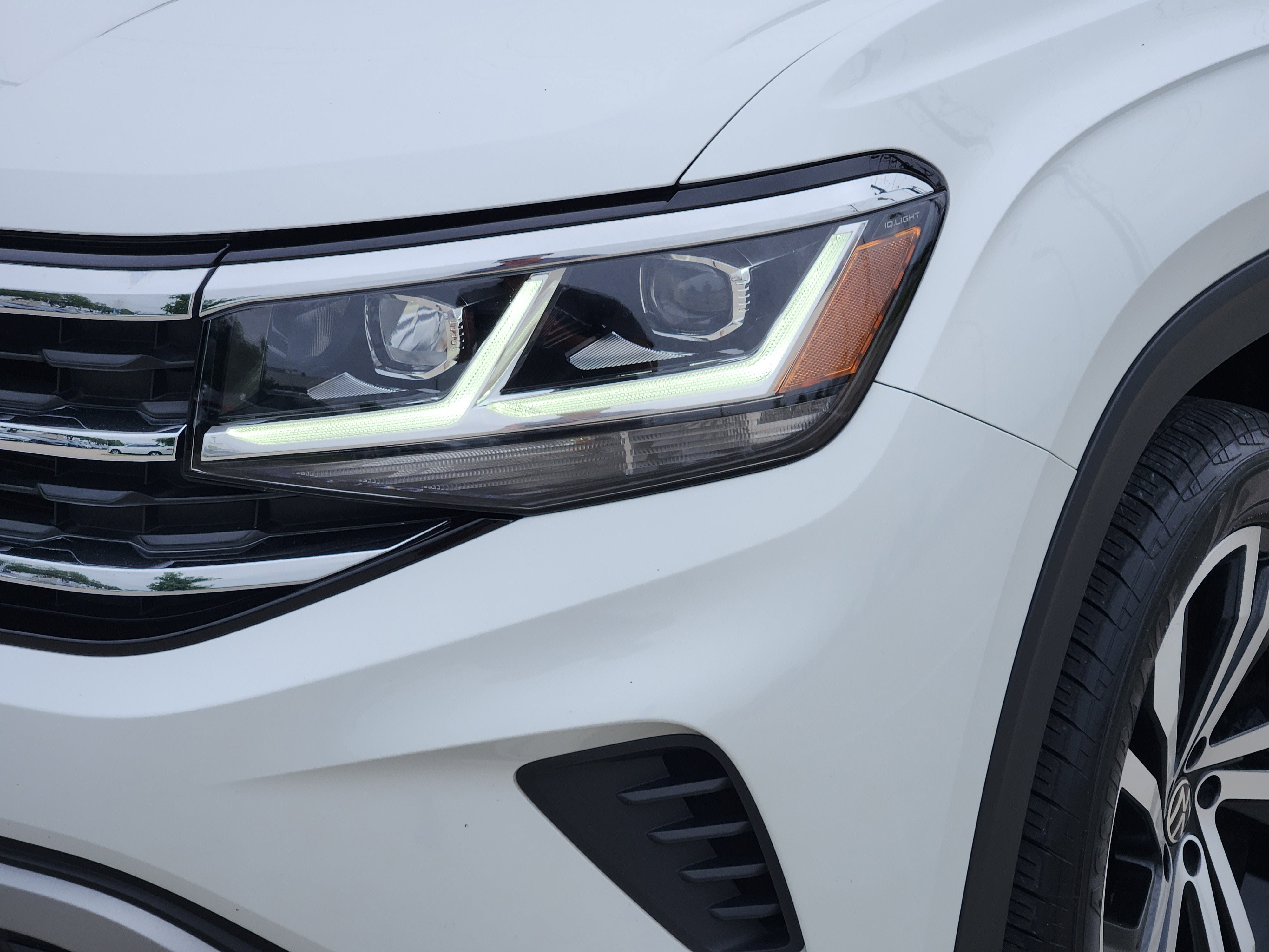 2023 Volkswagen Atlas Cross Sport 2.0T SEL