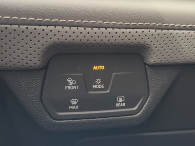 2026 Volkswagen Atlas Cross Sport 2.0T SEL