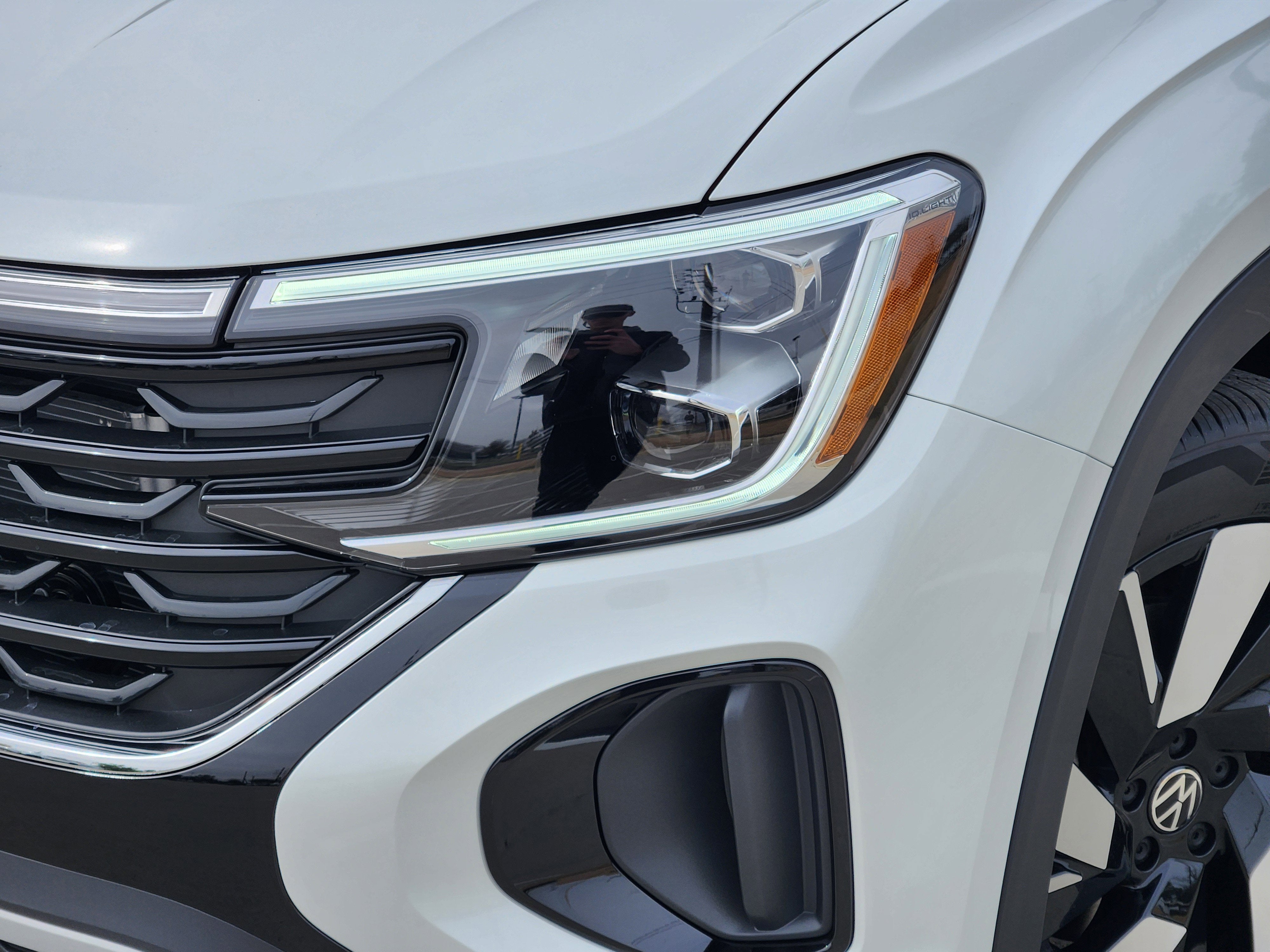 2026 Volkswagen Atlas Cross Sport 2.0T SEL