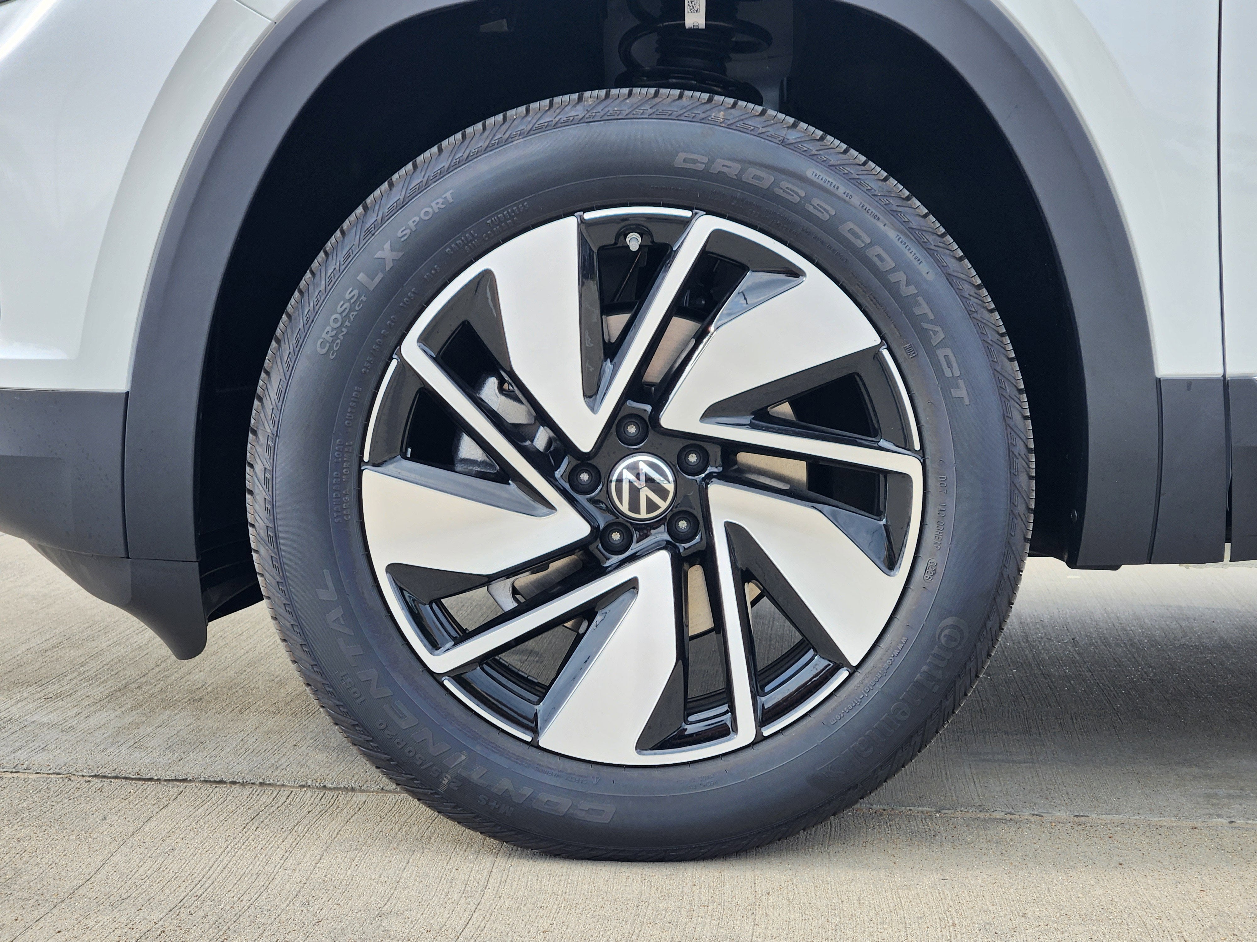 2026 Volkswagen Atlas 2.0T SEL