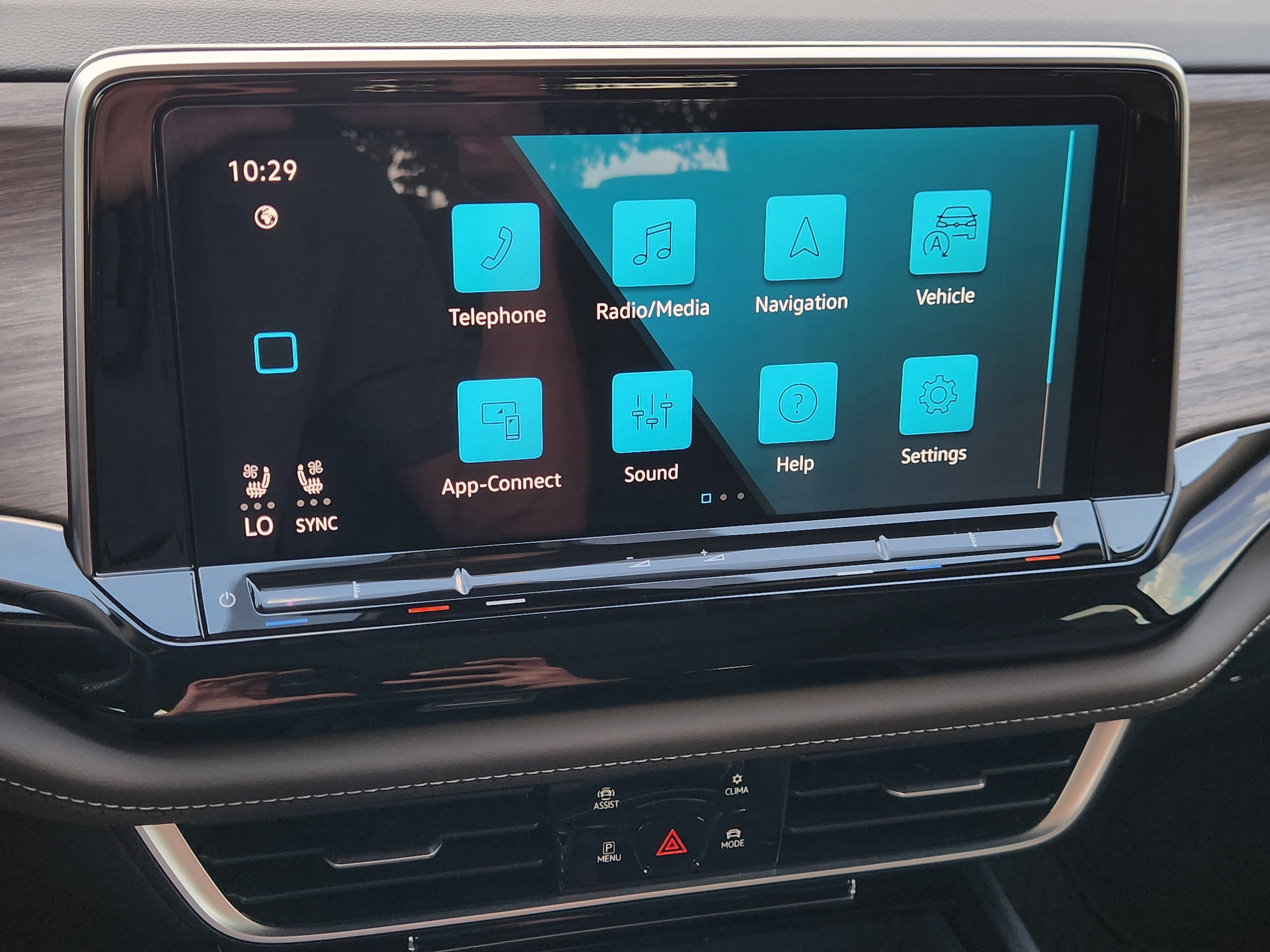 2026 Volkswagen Atlas 2.0T SEL