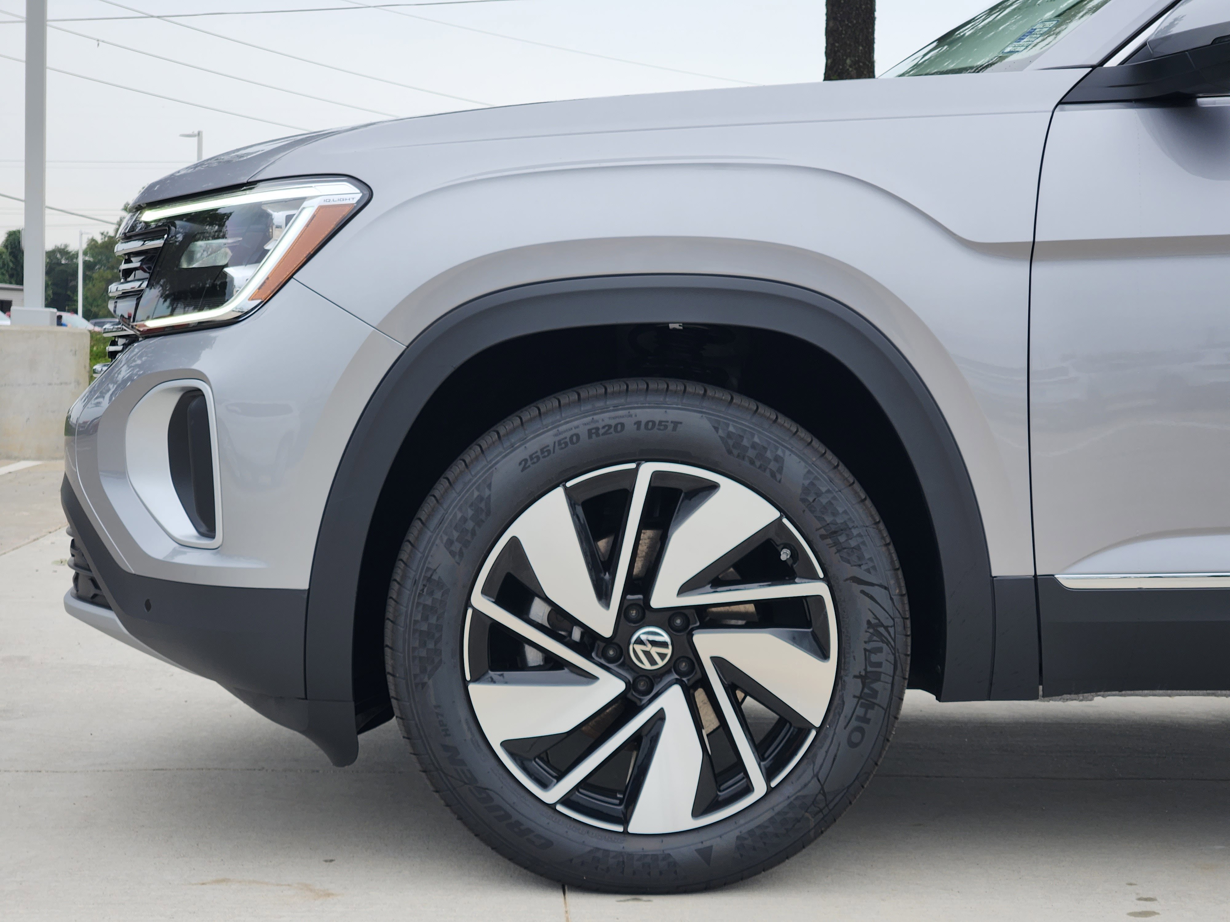 2026 Volkswagen Atlas 2.0T SEL