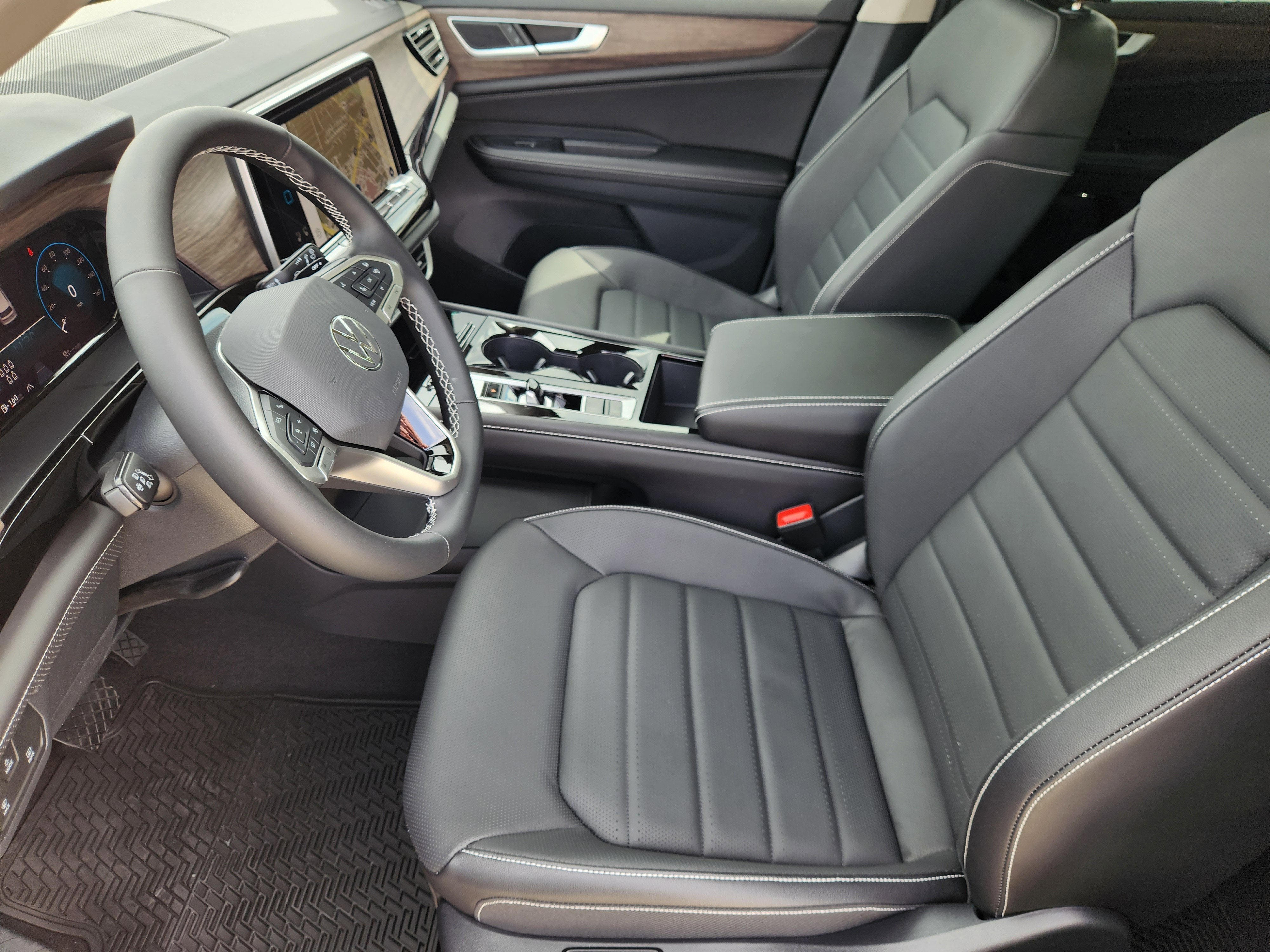 2026 Volkswagen Atlas 2.0T SEL