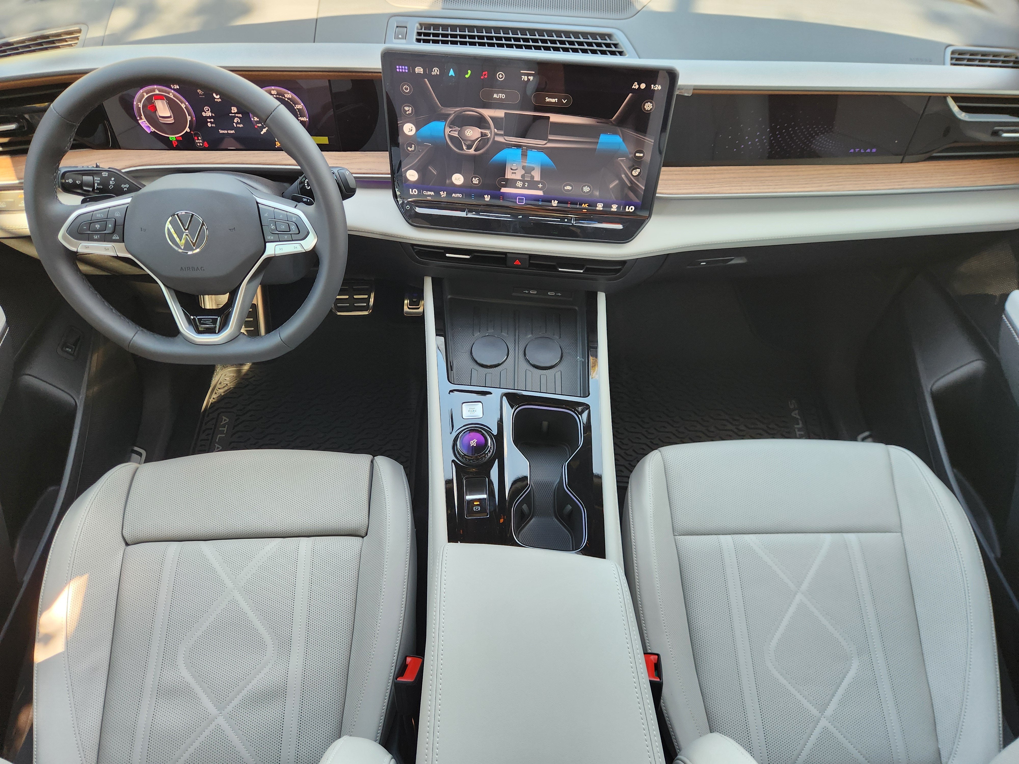 2027 Volkswagen Atlas SEL R-Line