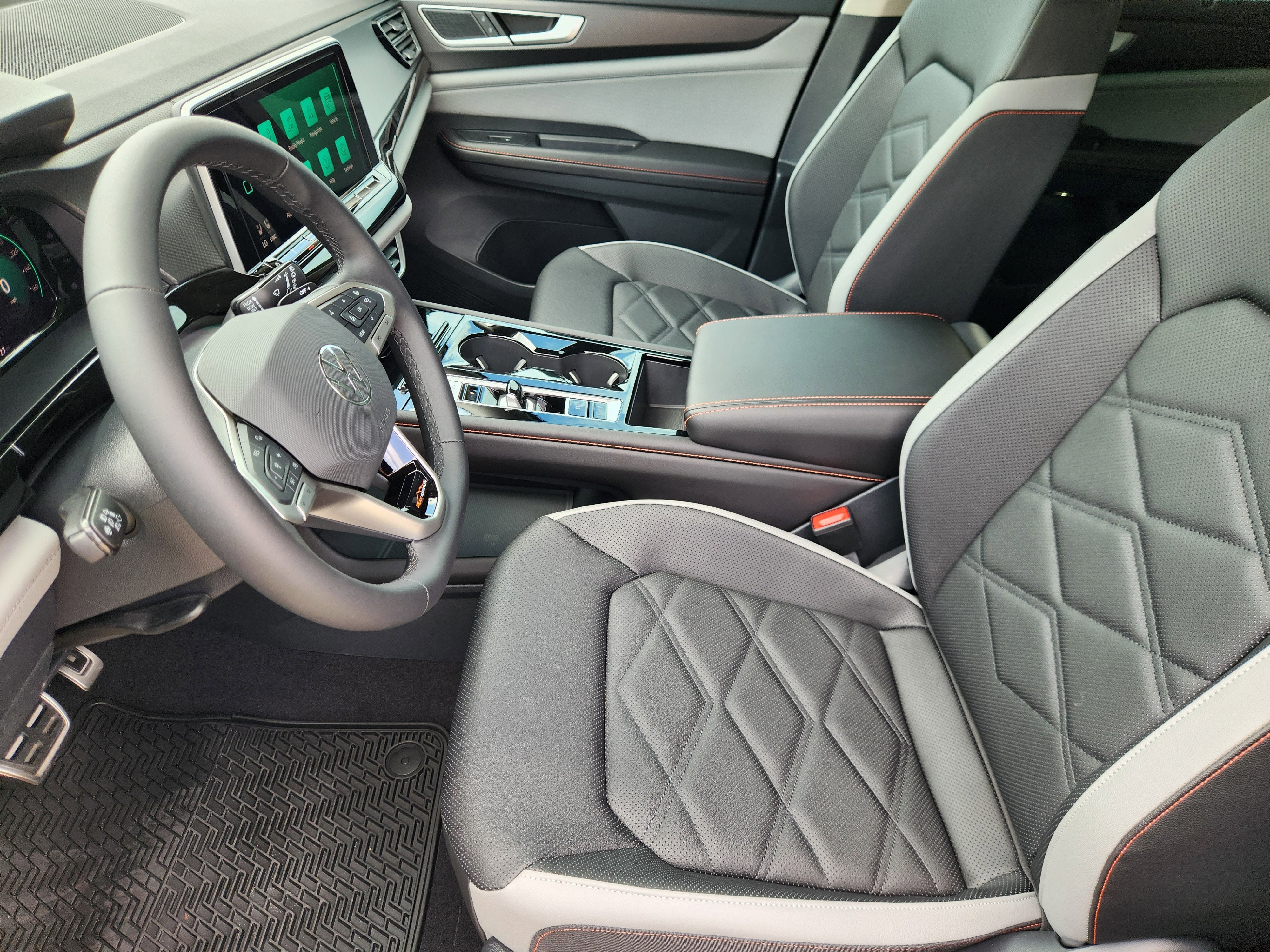 2026 Volkswagen Atlas 2.0T Peak Edition