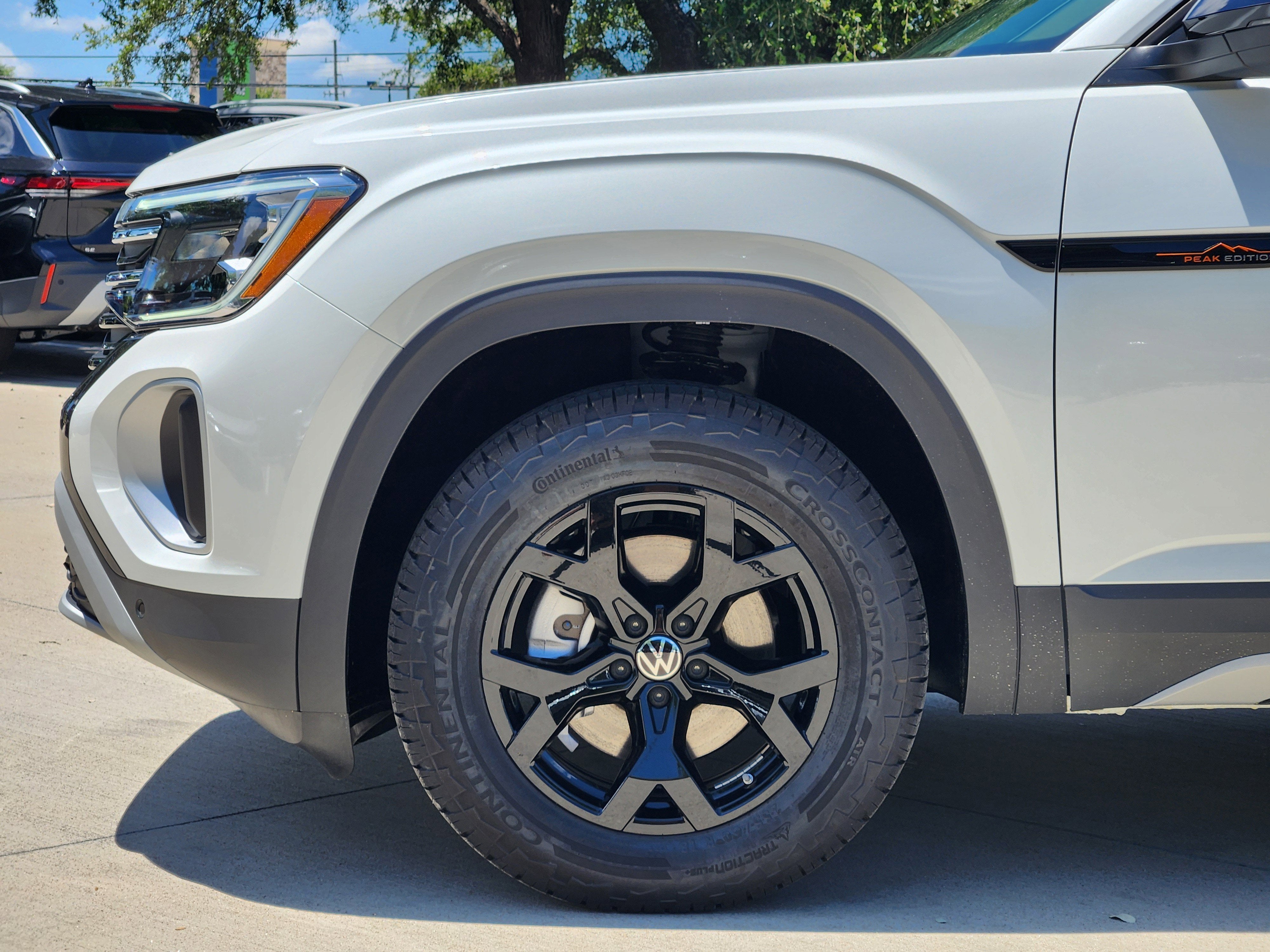 2026 Volkswagen Atlas 2.0T Peak Edition