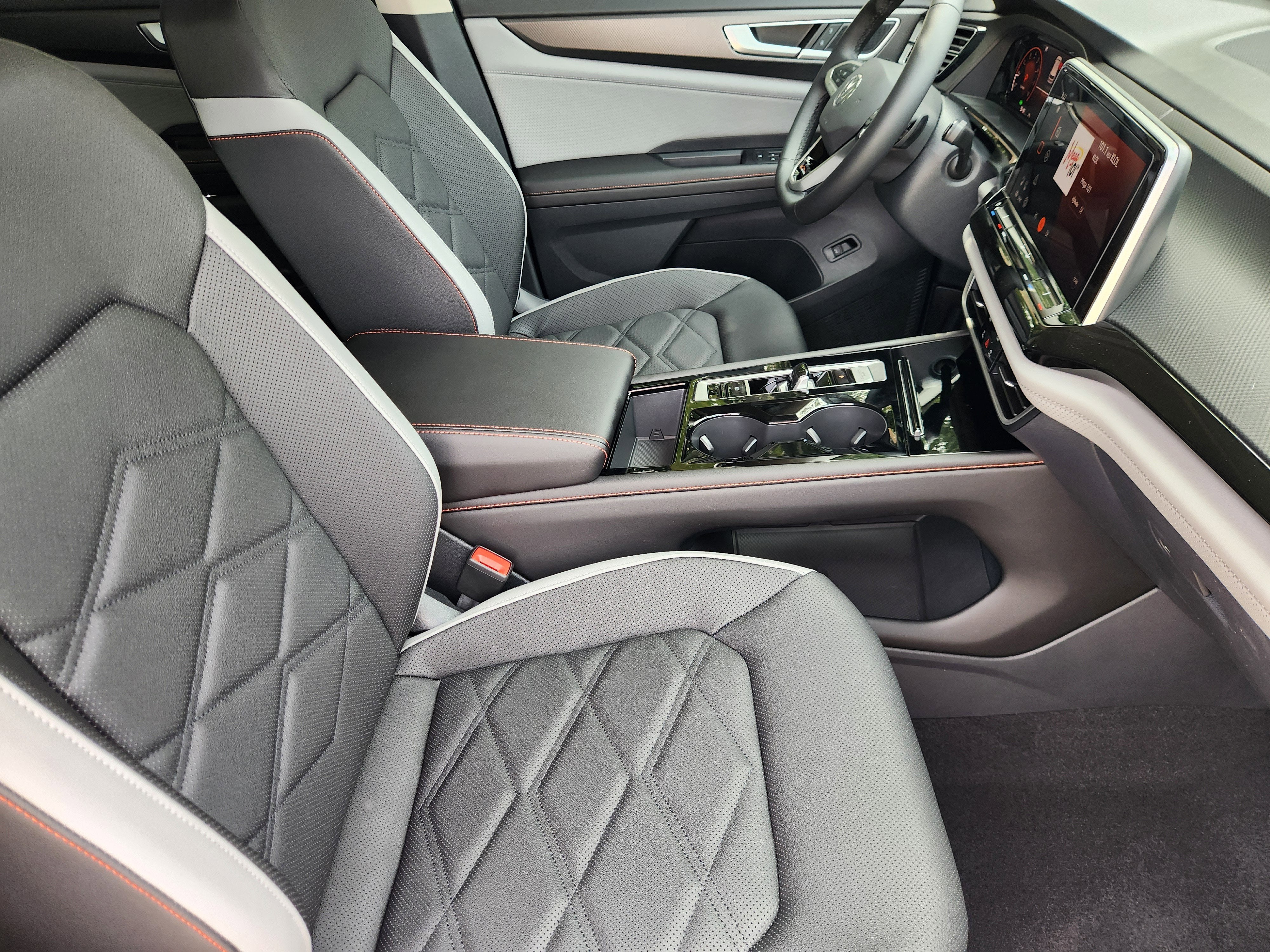 2026 Volkswagen Atlas 2.0T Peak Edition