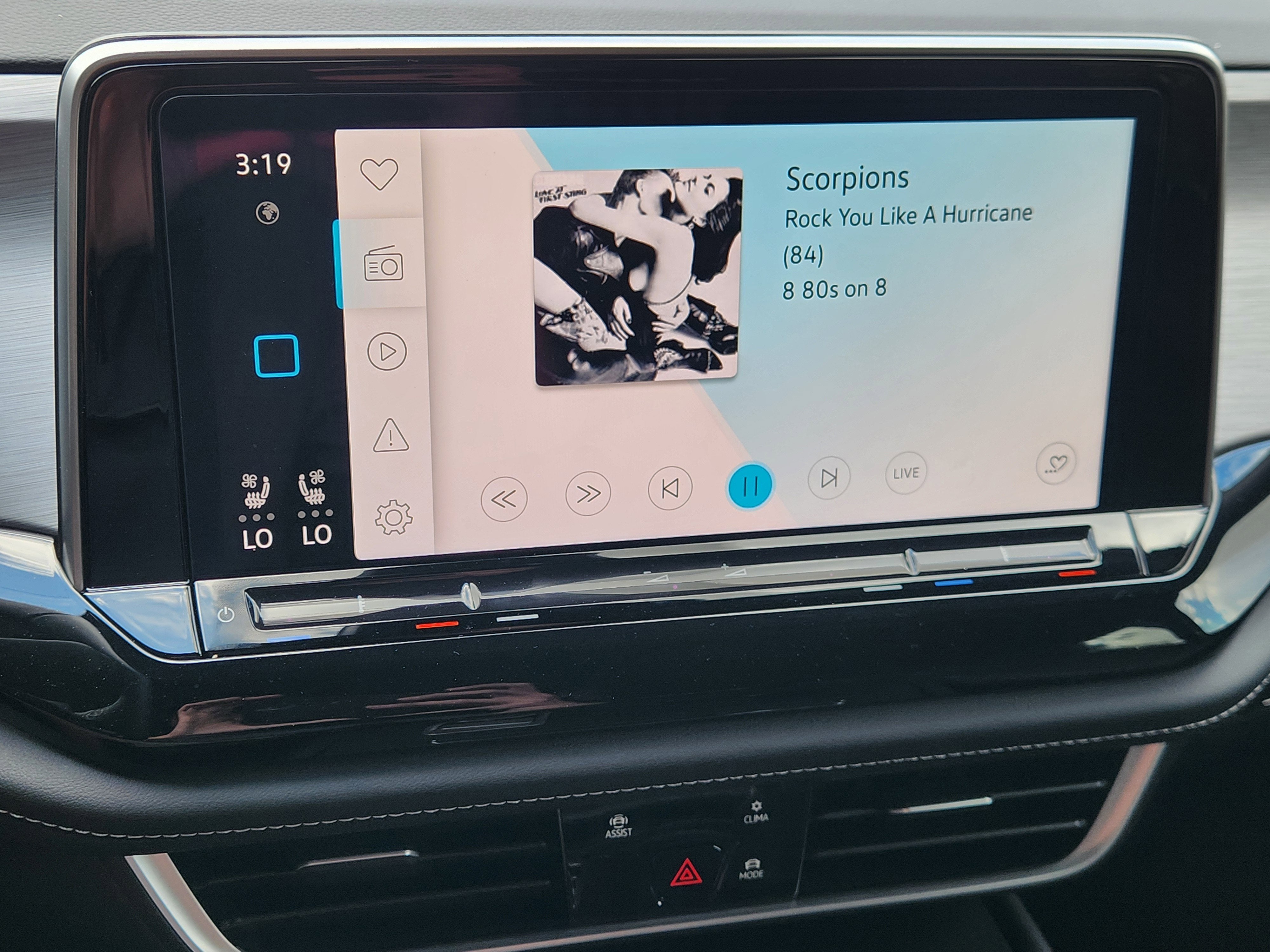 2026 Volkswagen Atlas Cross Sport 2.0T SE