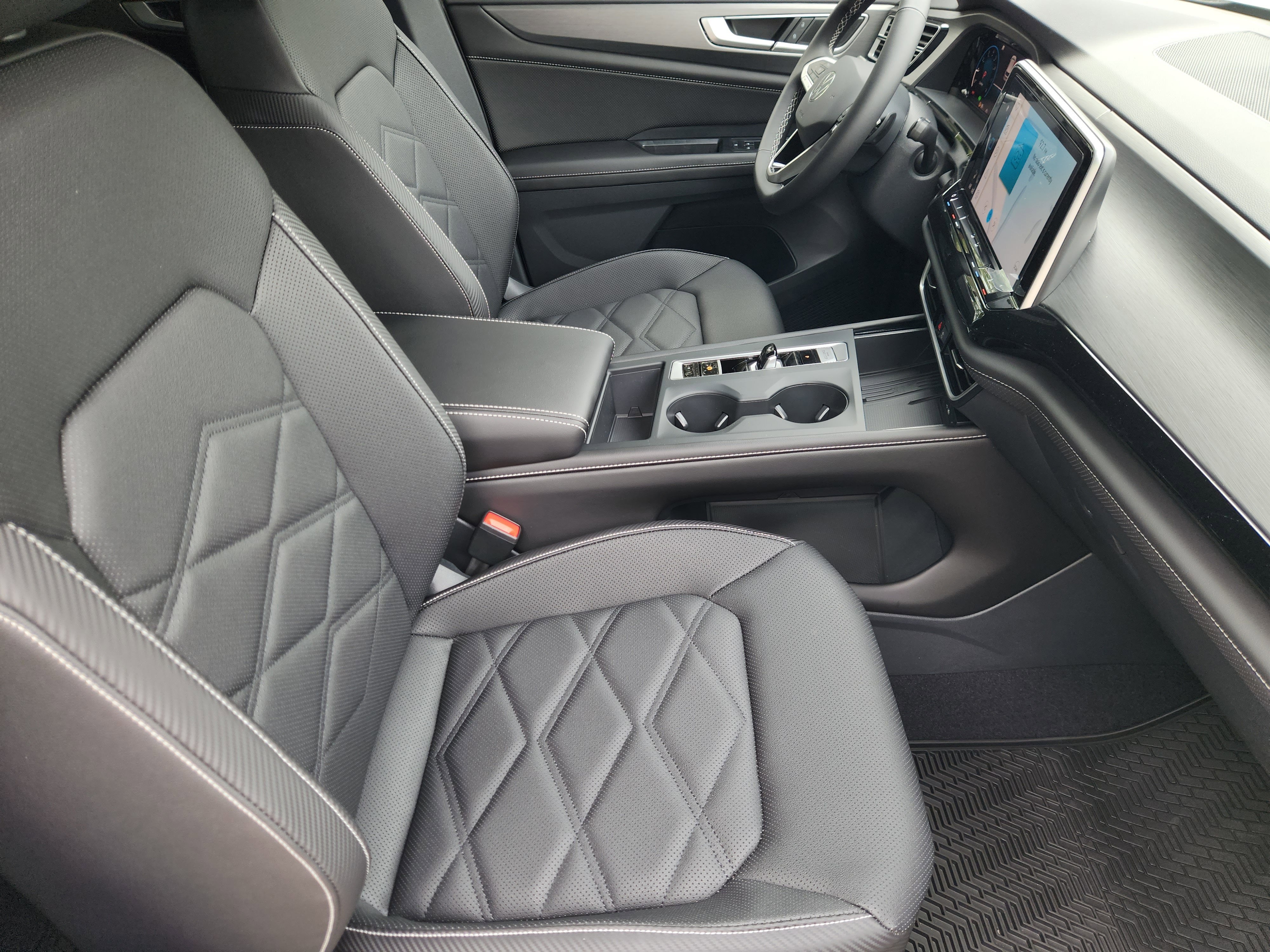 2026 Volkswagen Atlas Cross Sport 2.0T SE