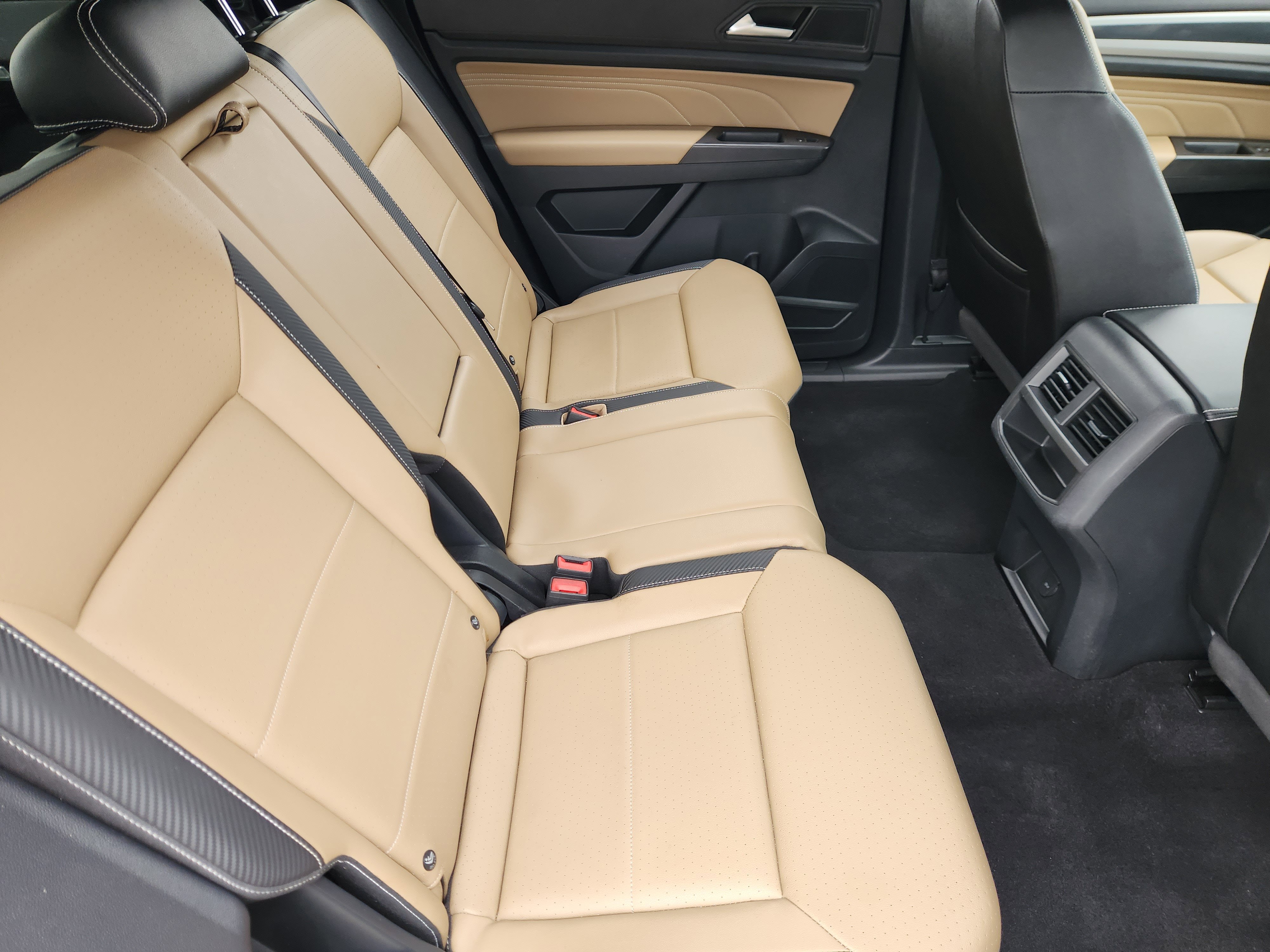 2023 Volkswagen Atlas Cross Sport 2.0T SE