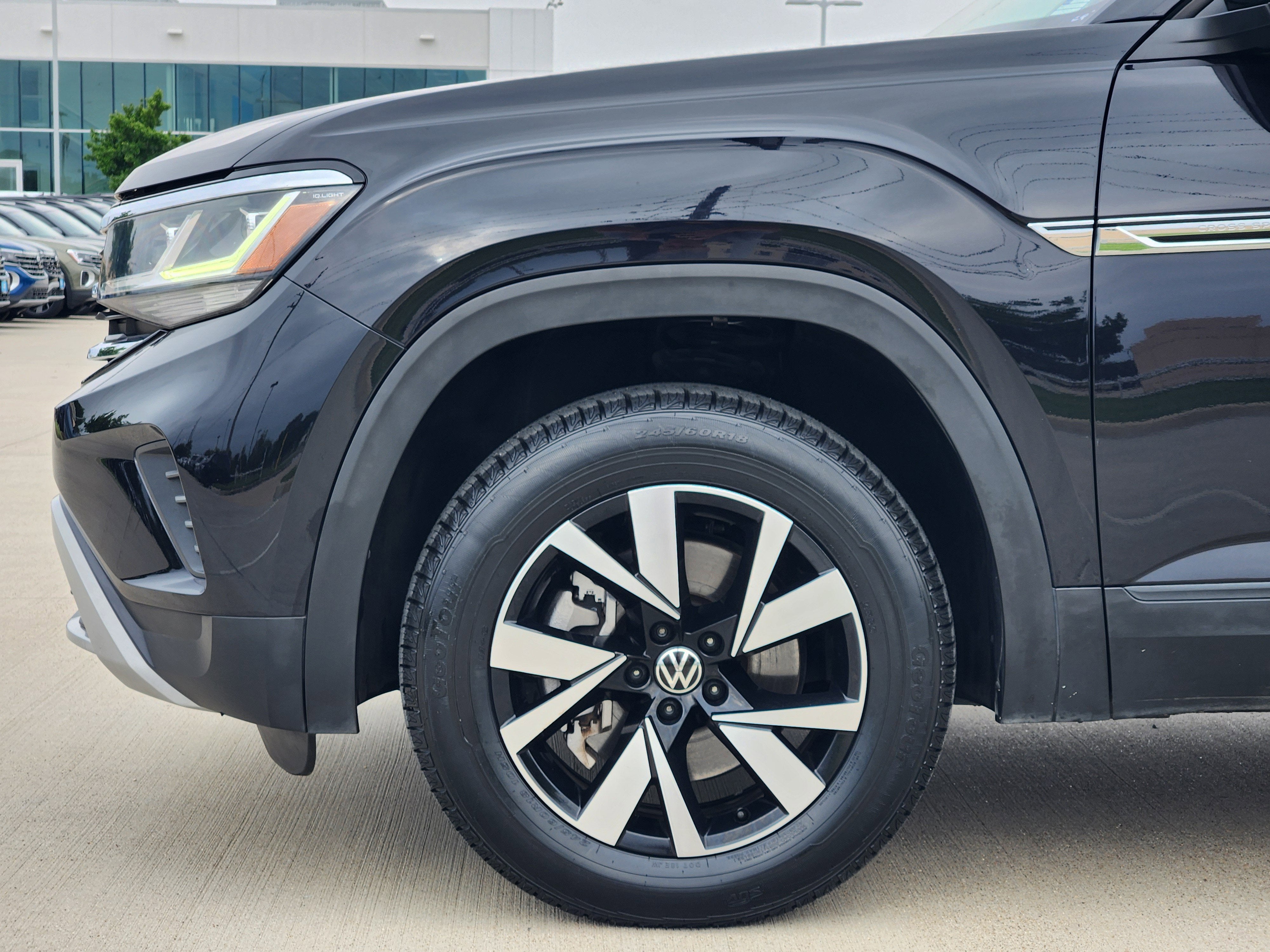 2023 Volkswagen Atlas Cross Sport 2.0T SE