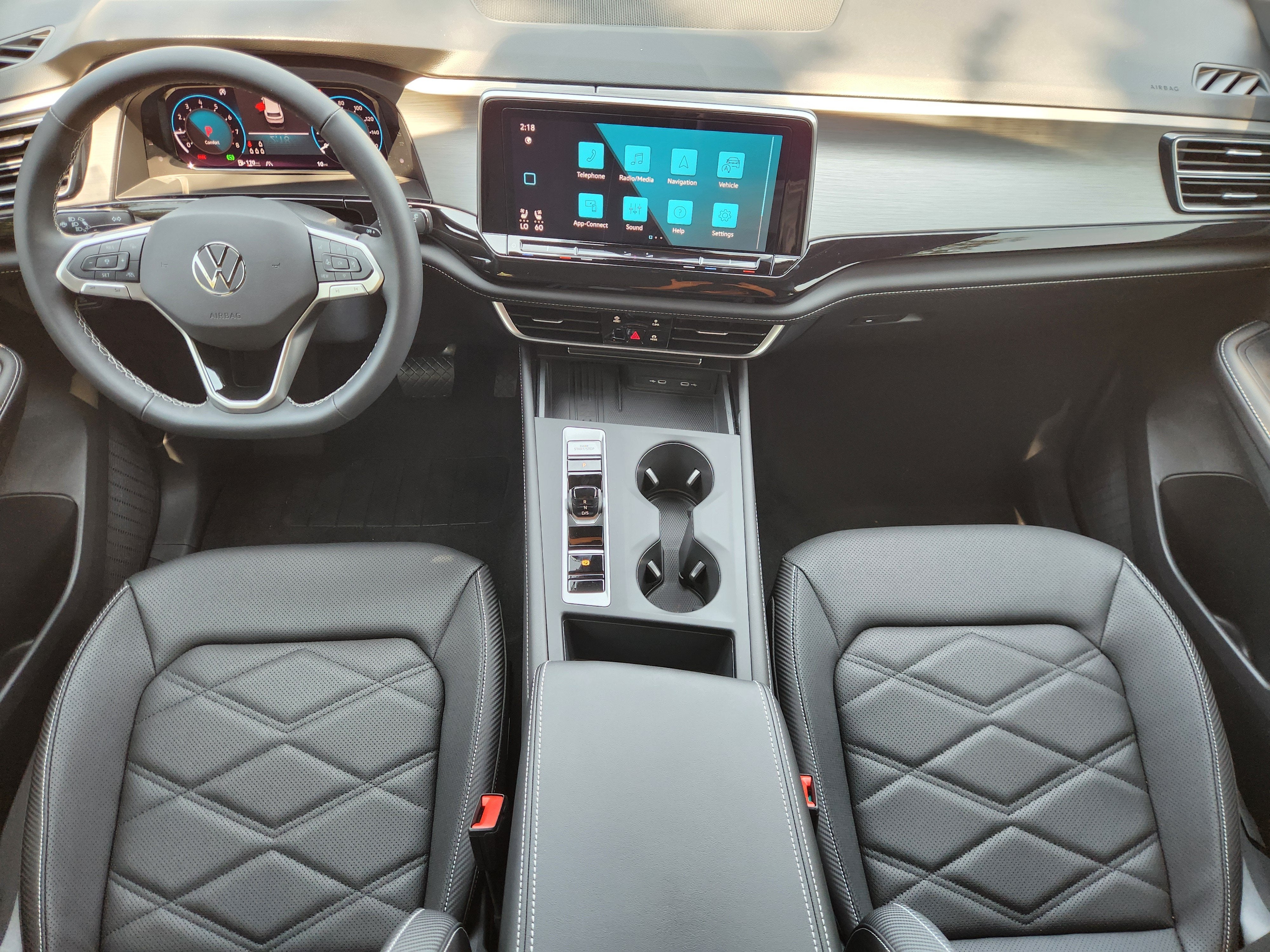 2026 Volkswagen Atlas Cross Sport 2.0T SE